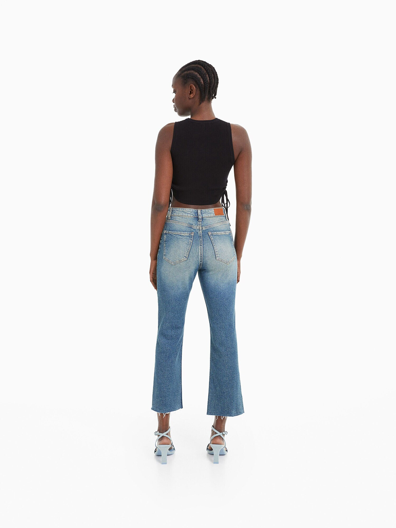 Bershka Jeans albastru - Pled.ro