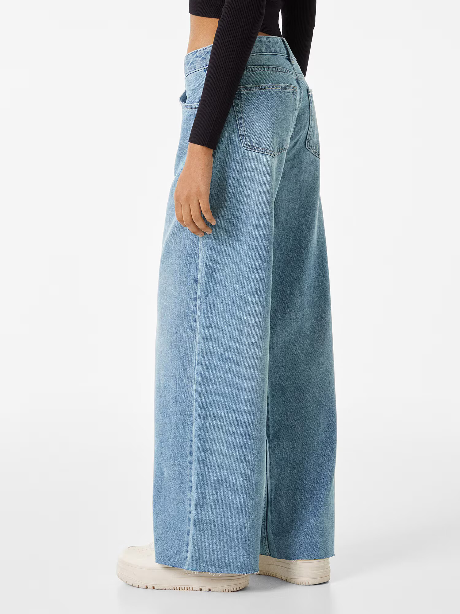 Bershka Jeans albastru denim - Pled.ro