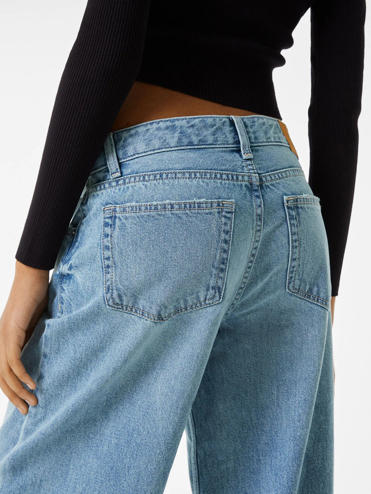 Bershka Jeans albastru denim - Pled.ro