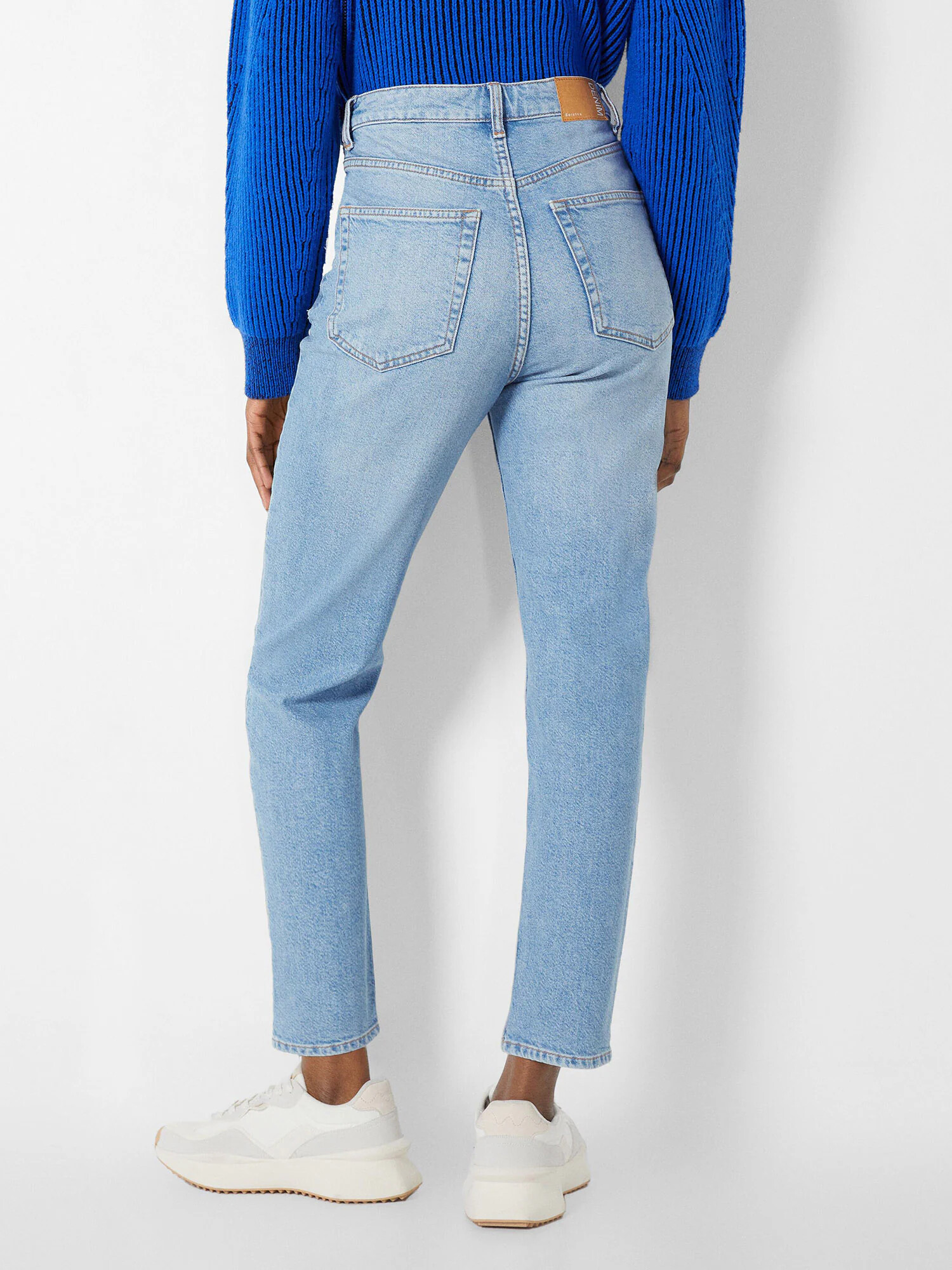 Bershka Jeans albastru deschis - Pled.ro