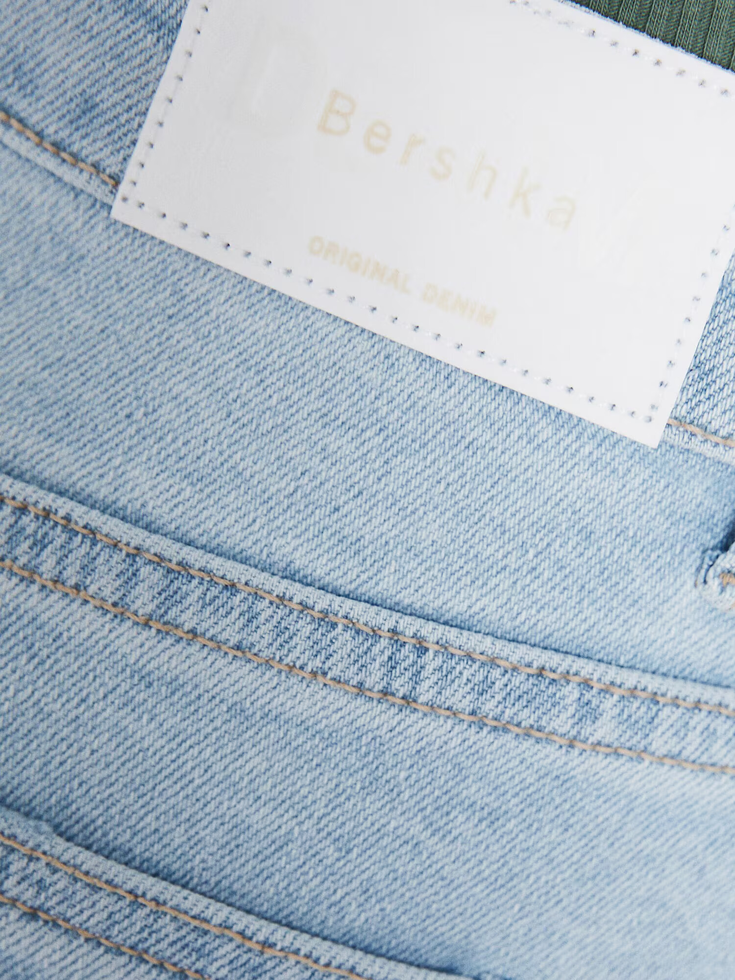 Bershka Jeans albastru deschis - Pled.ro