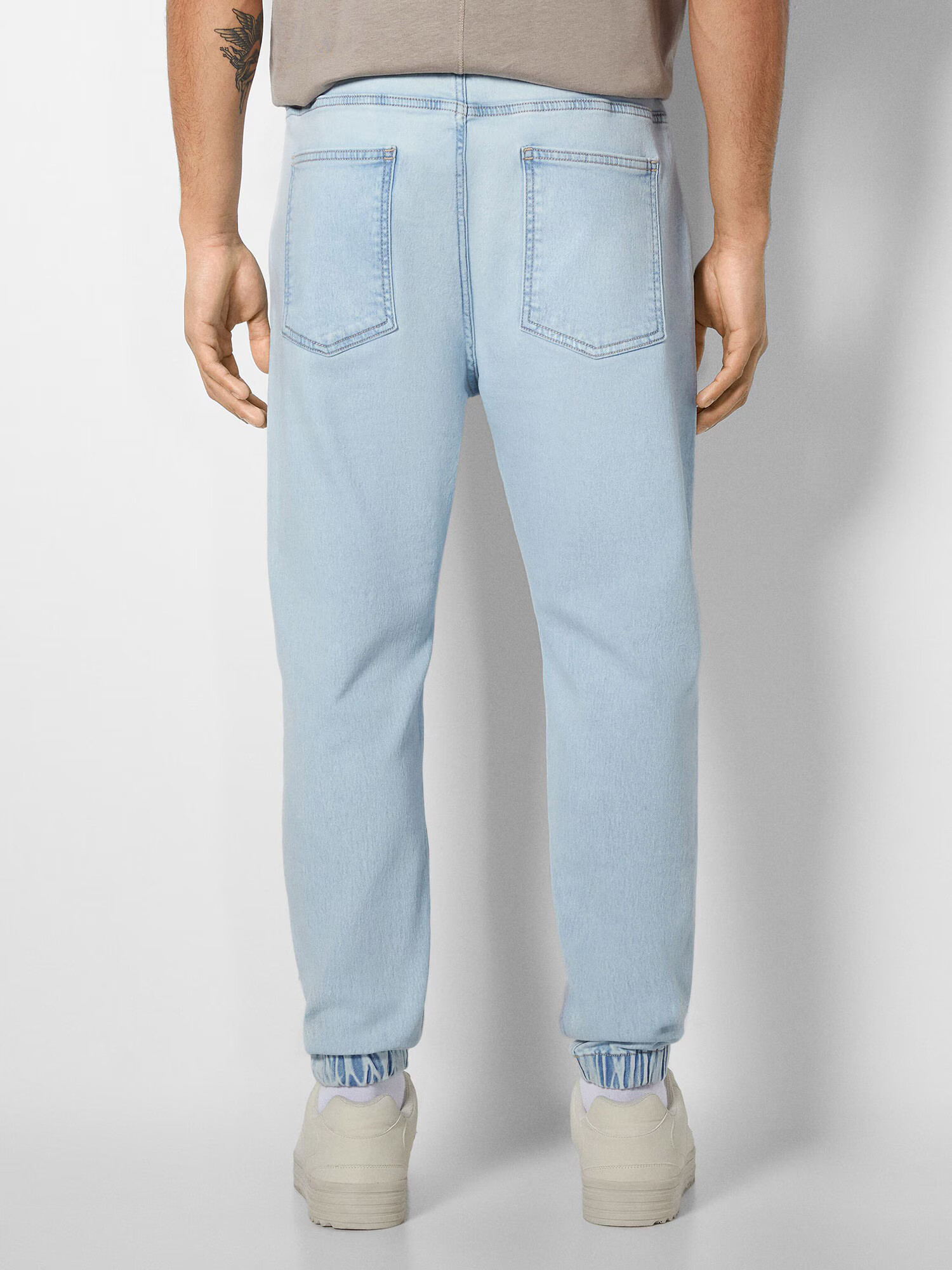 Bershka Jeans albastru deschis - Pled.ro