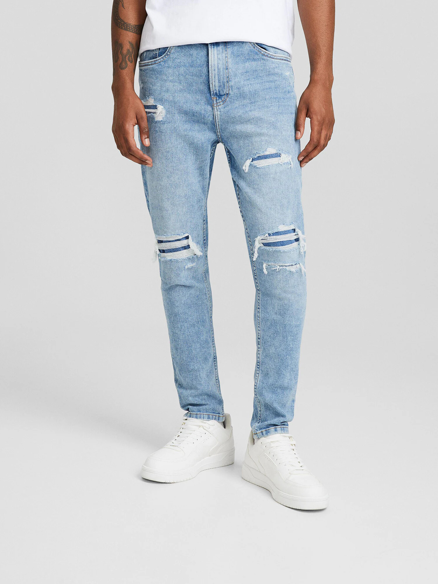 Bershka Jeans albastru deschis - Pled.ro