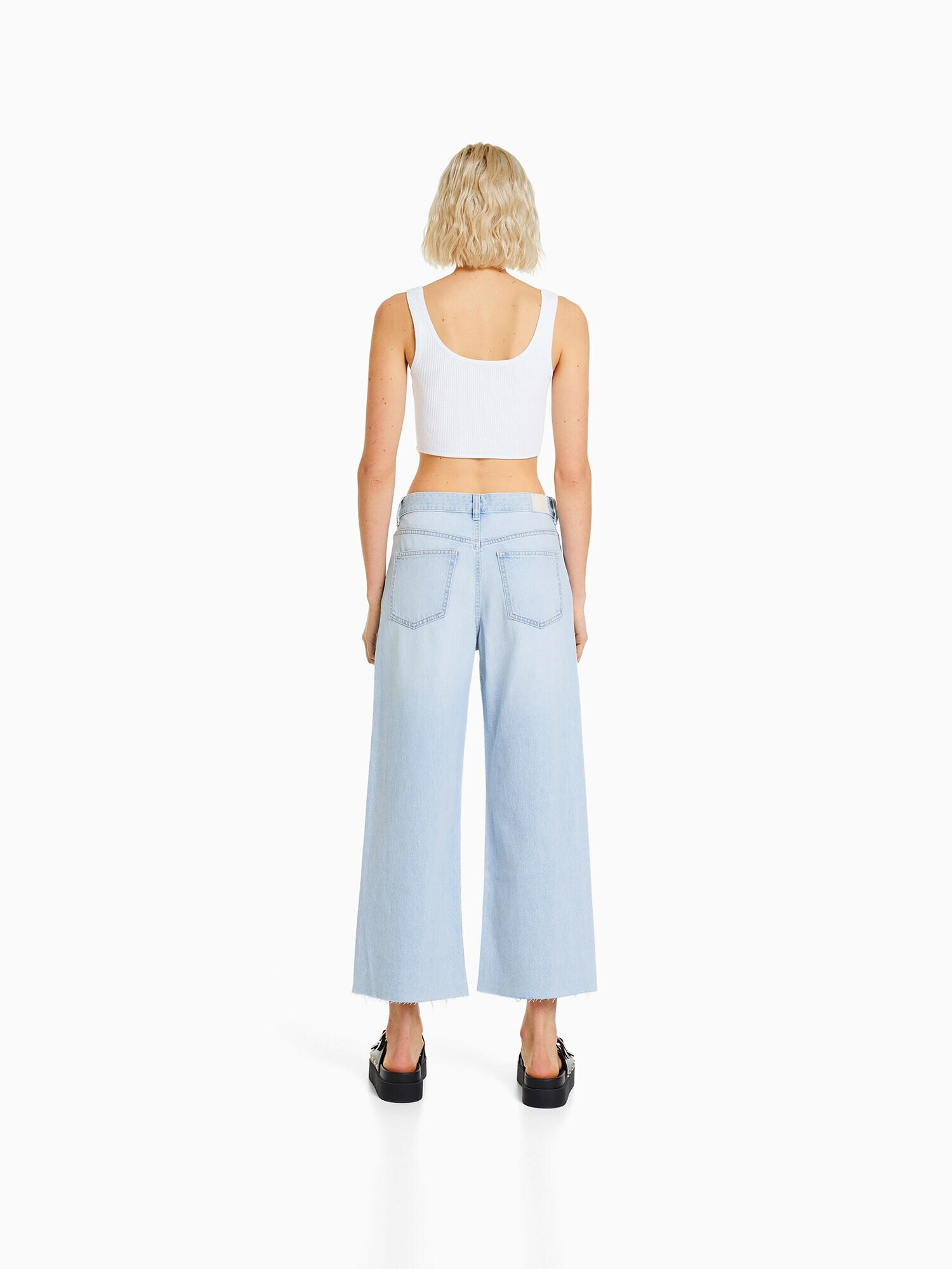 Bershka Jeans albastru deschis - Pled.ro