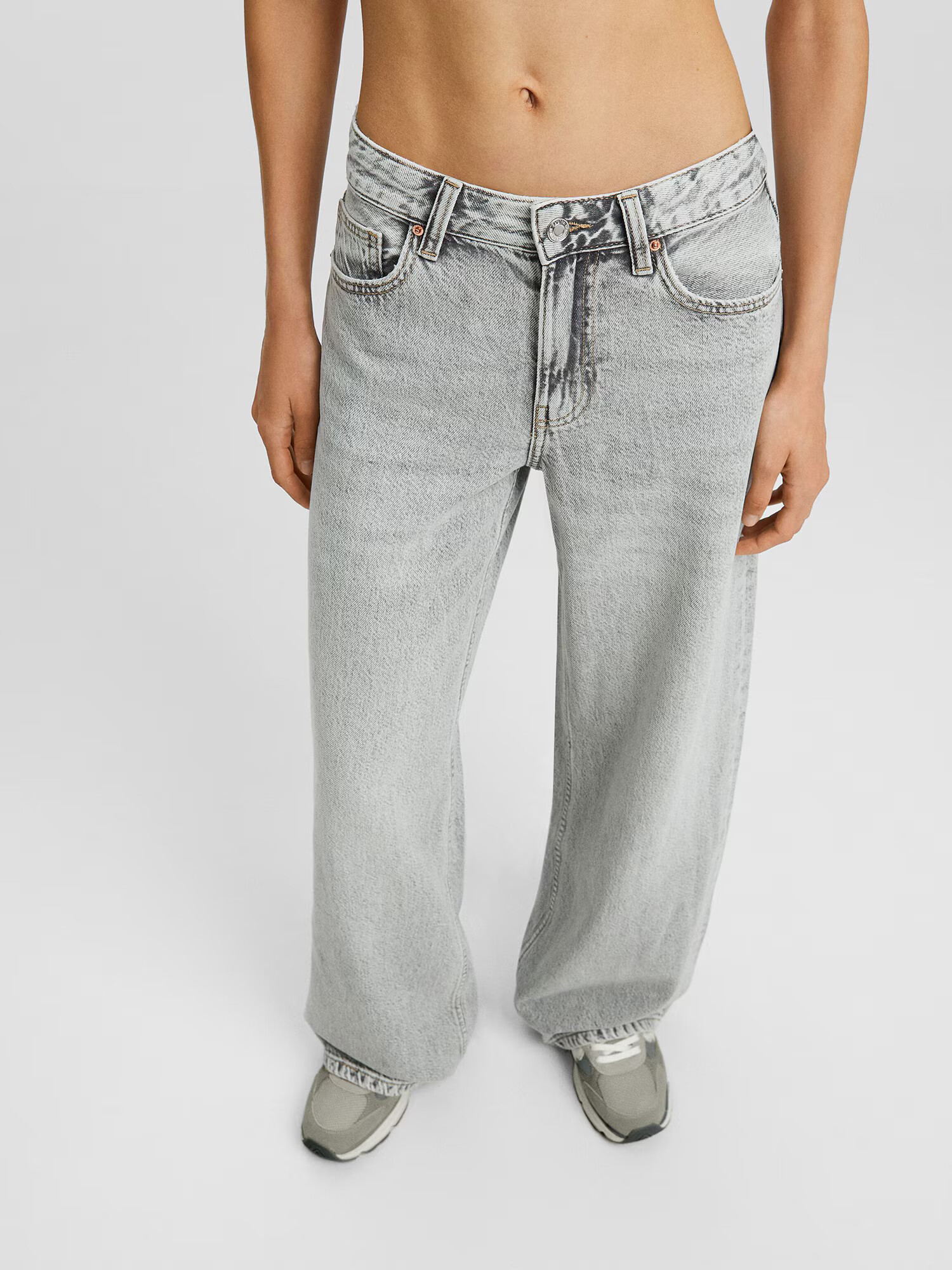 Bershka Jeans gri deschis - Pled.ro