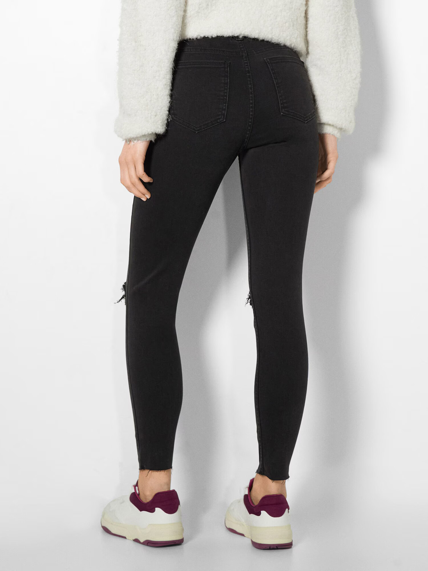 Bershka Jeans negru - Pled.ro