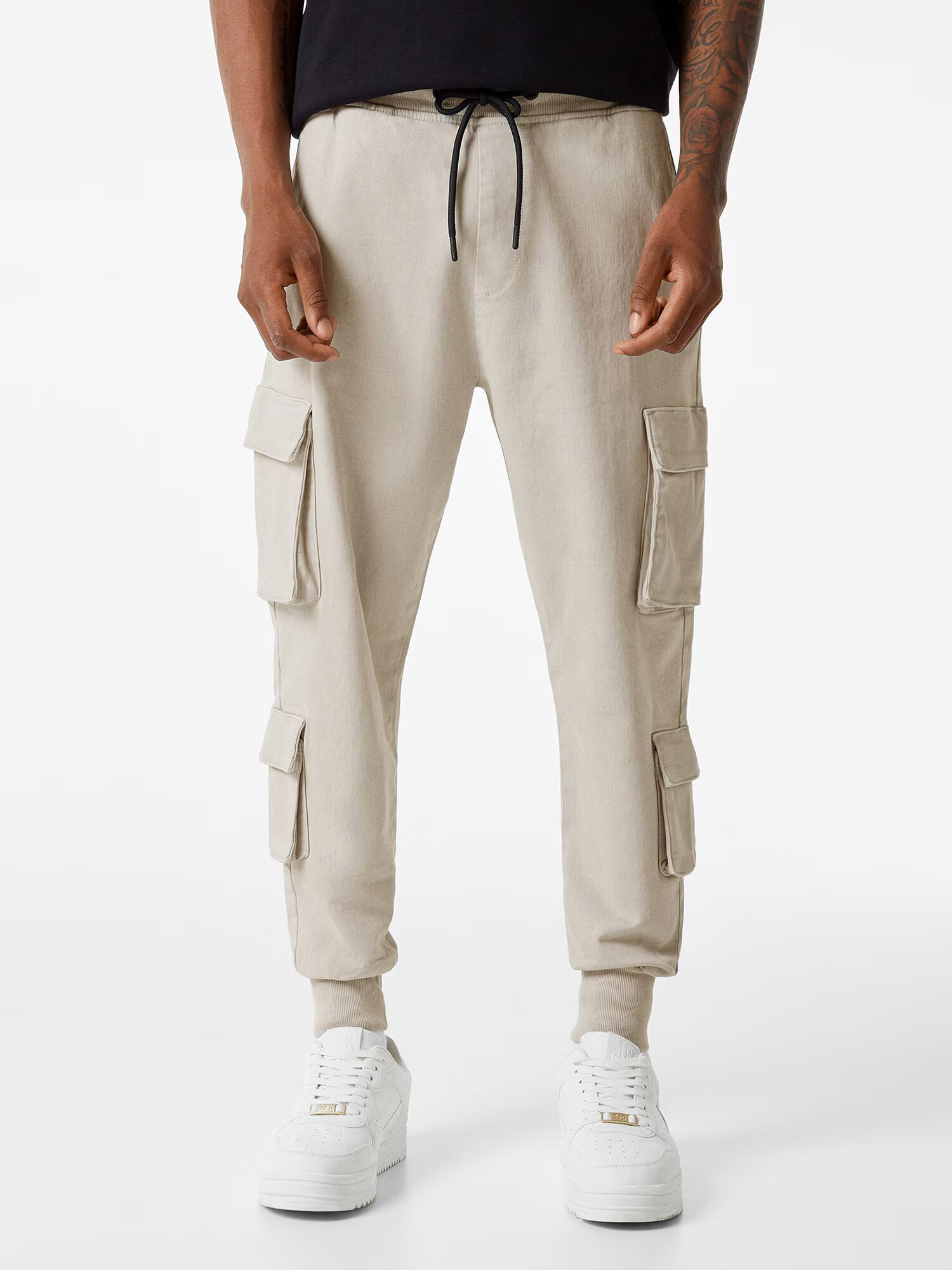 Bershka Pantaloni cu buzunare ecru - Pled.ro