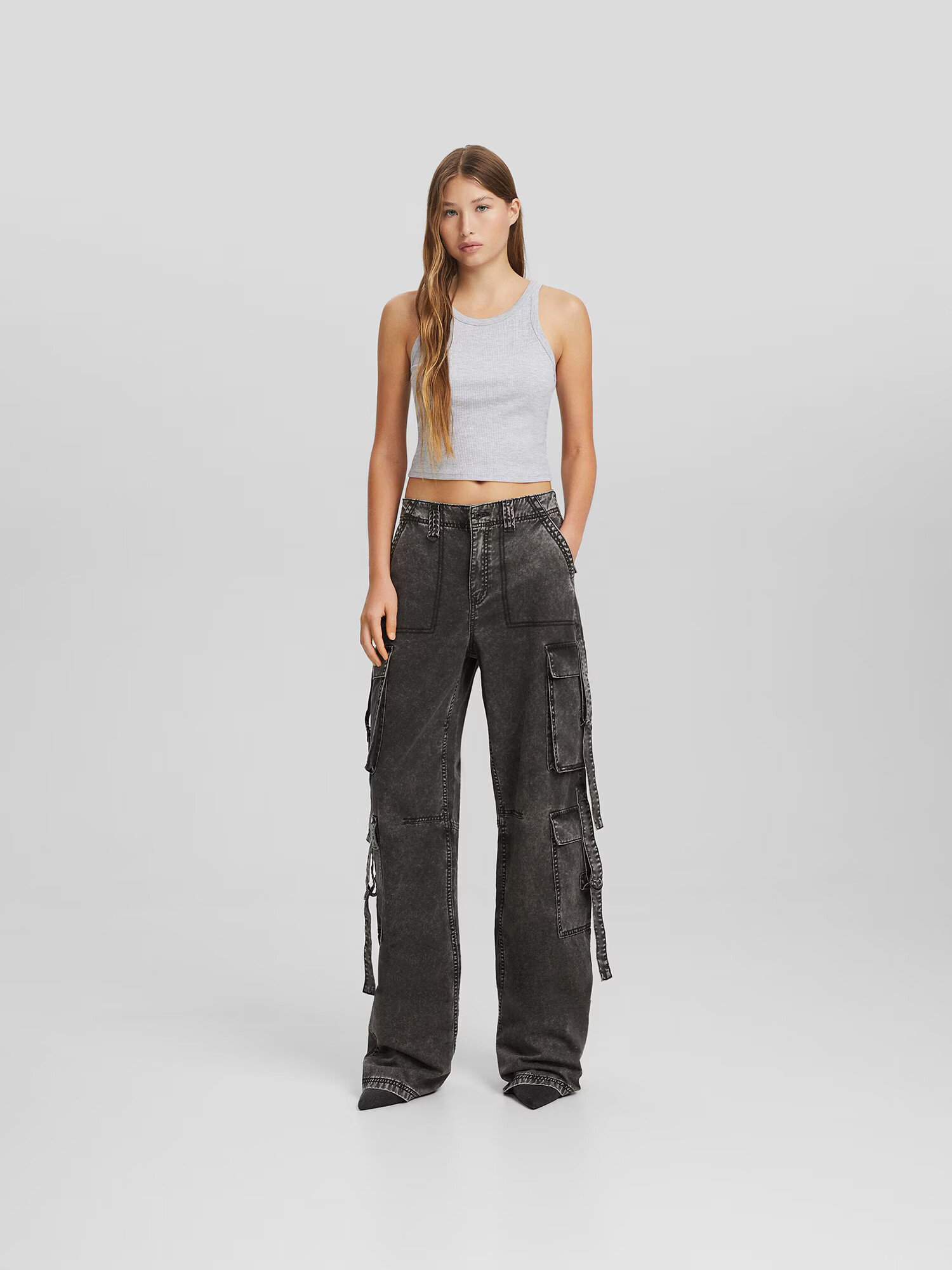 Bershka Pantaloni cu buzunare negru denim - Pled.ro