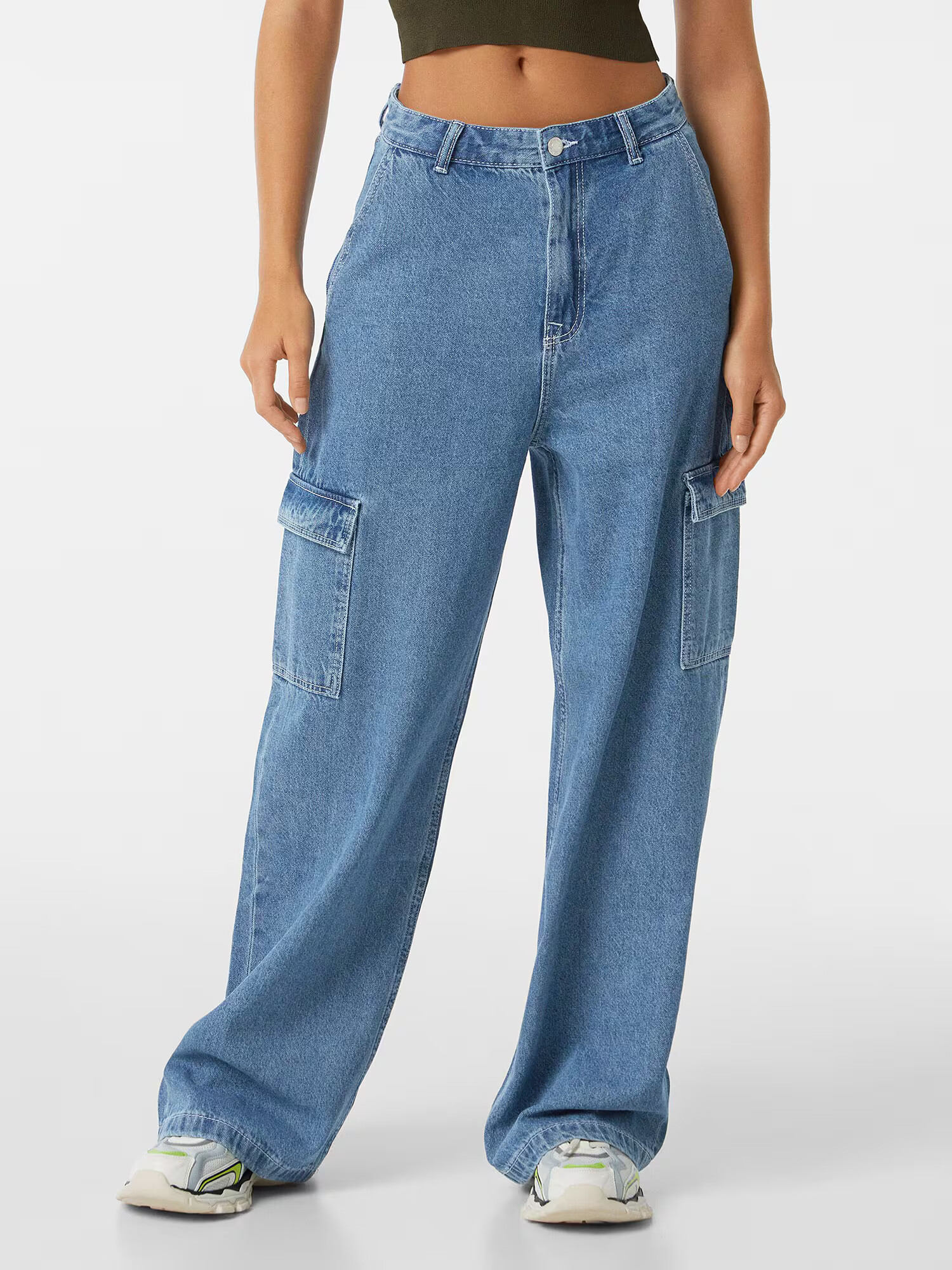 Bershka Pantaloni eleganți albastru denim - Pled.ro