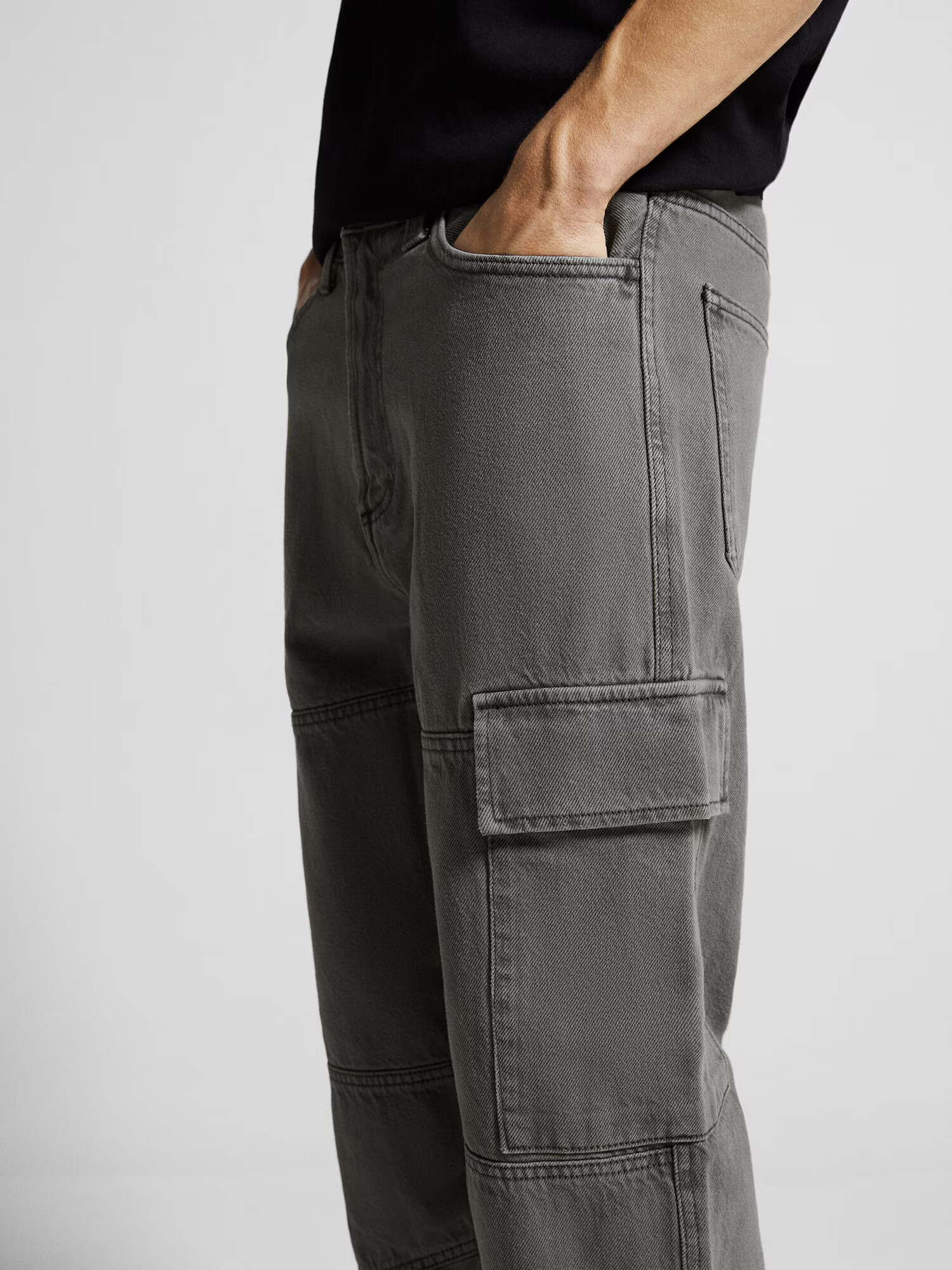 Bershka Pantaloni eleganți gri denim - Pled.ro