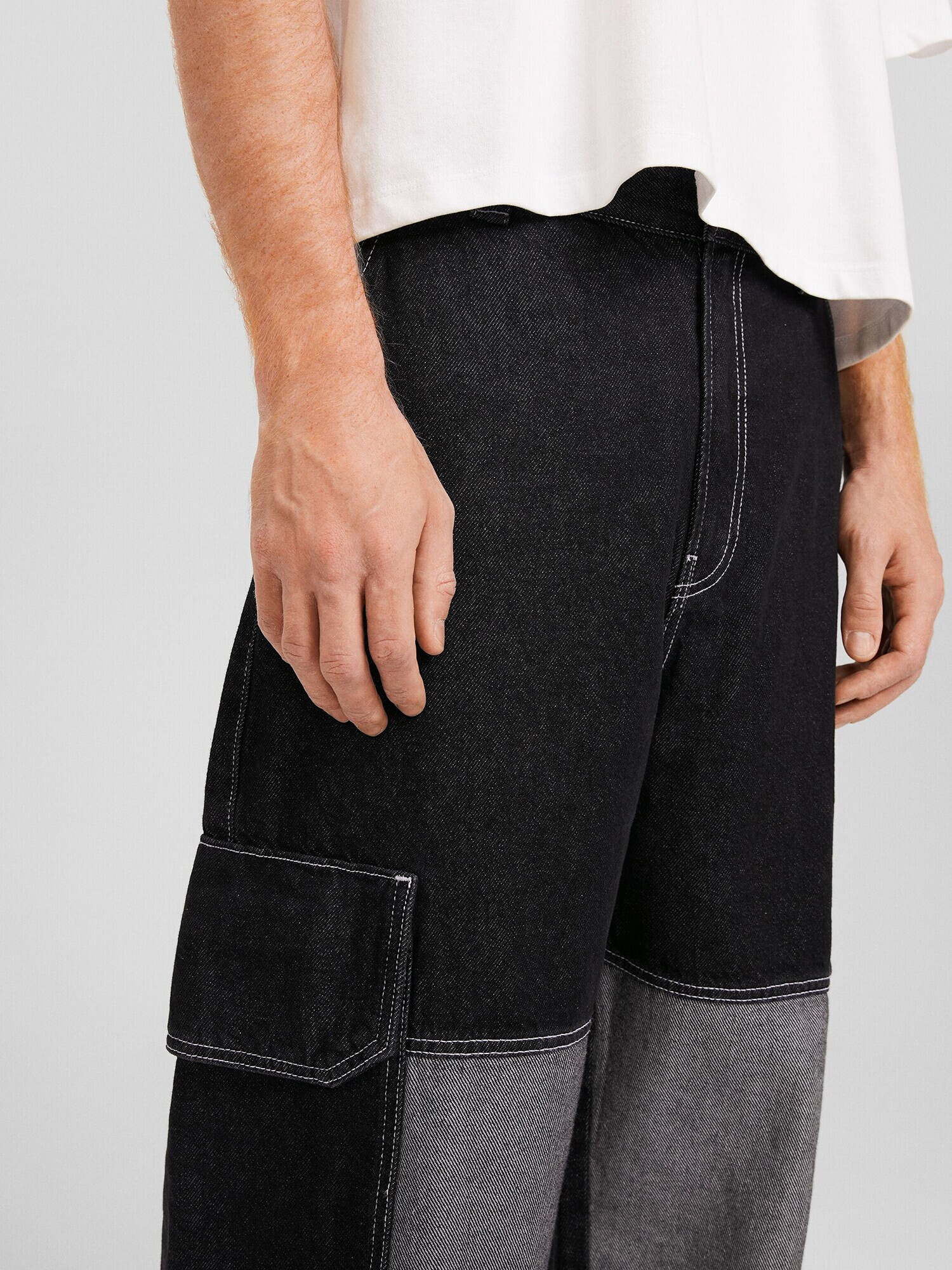 Bershka Pantaloni eleganți gri denim / negru denim - Pled.ro