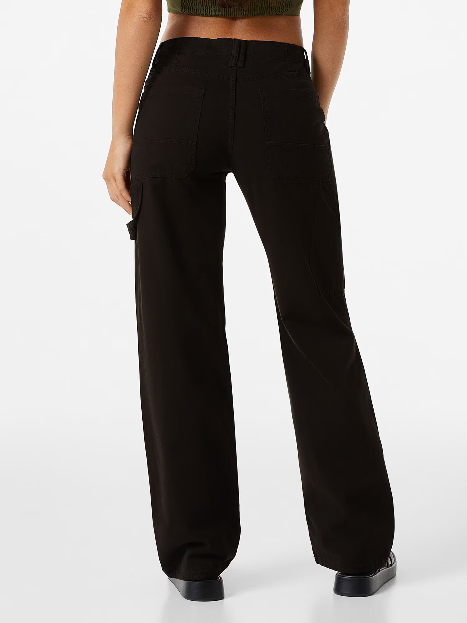 Bershka Pantaloni negru - Pled.ro