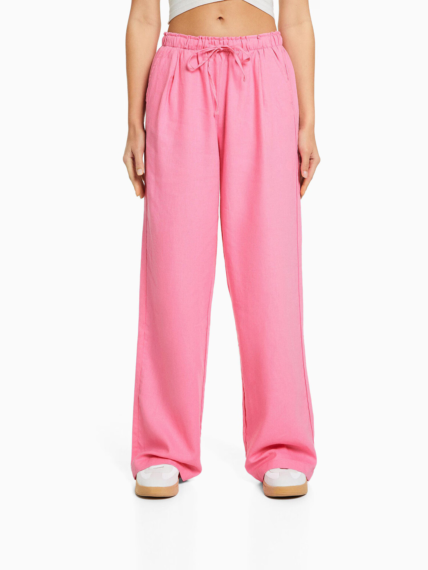 Bershka Pantaloni roz deschis - Pled.ro