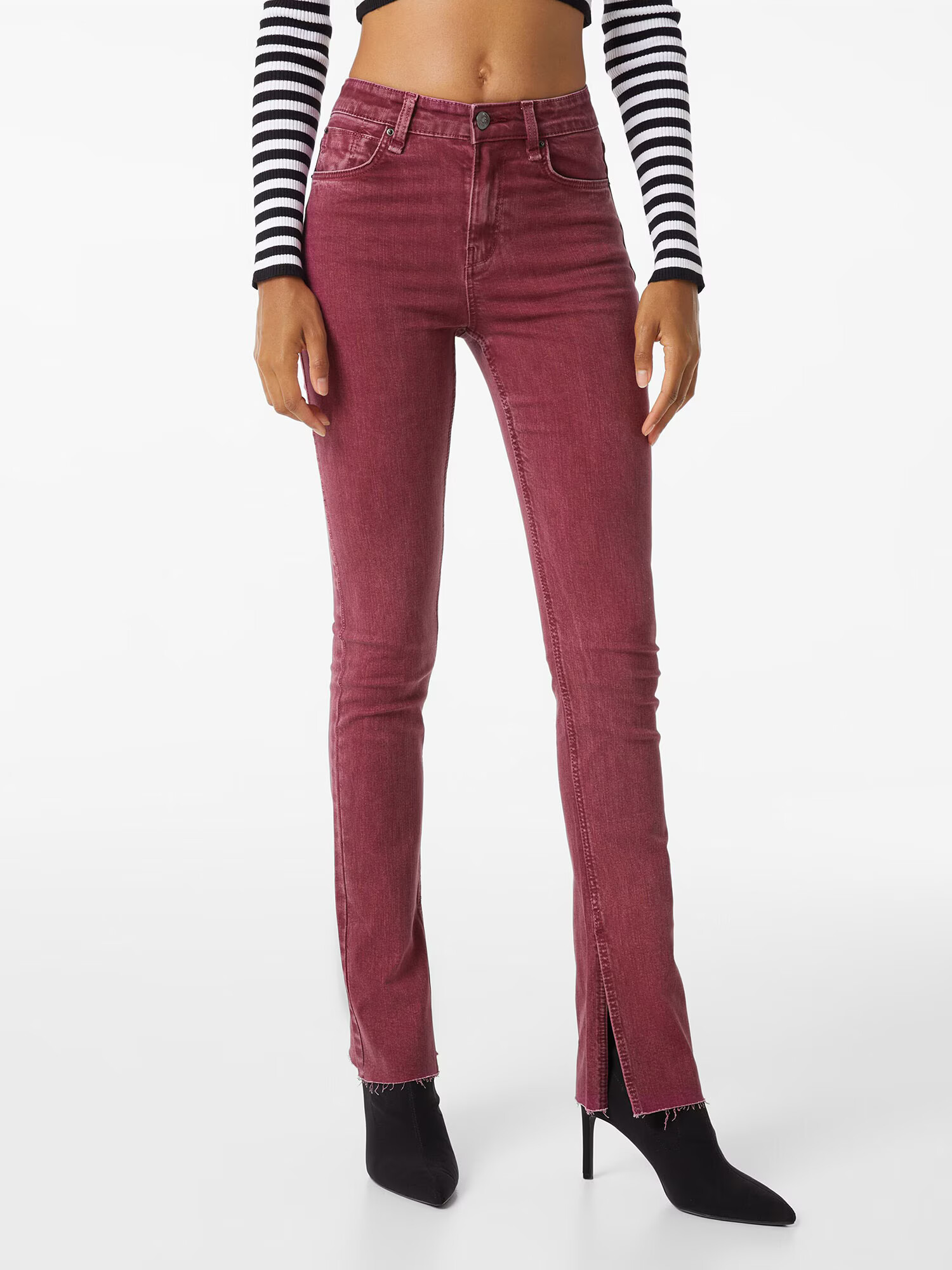 Bershka Pantaloni roz pitaya - Pled.ro