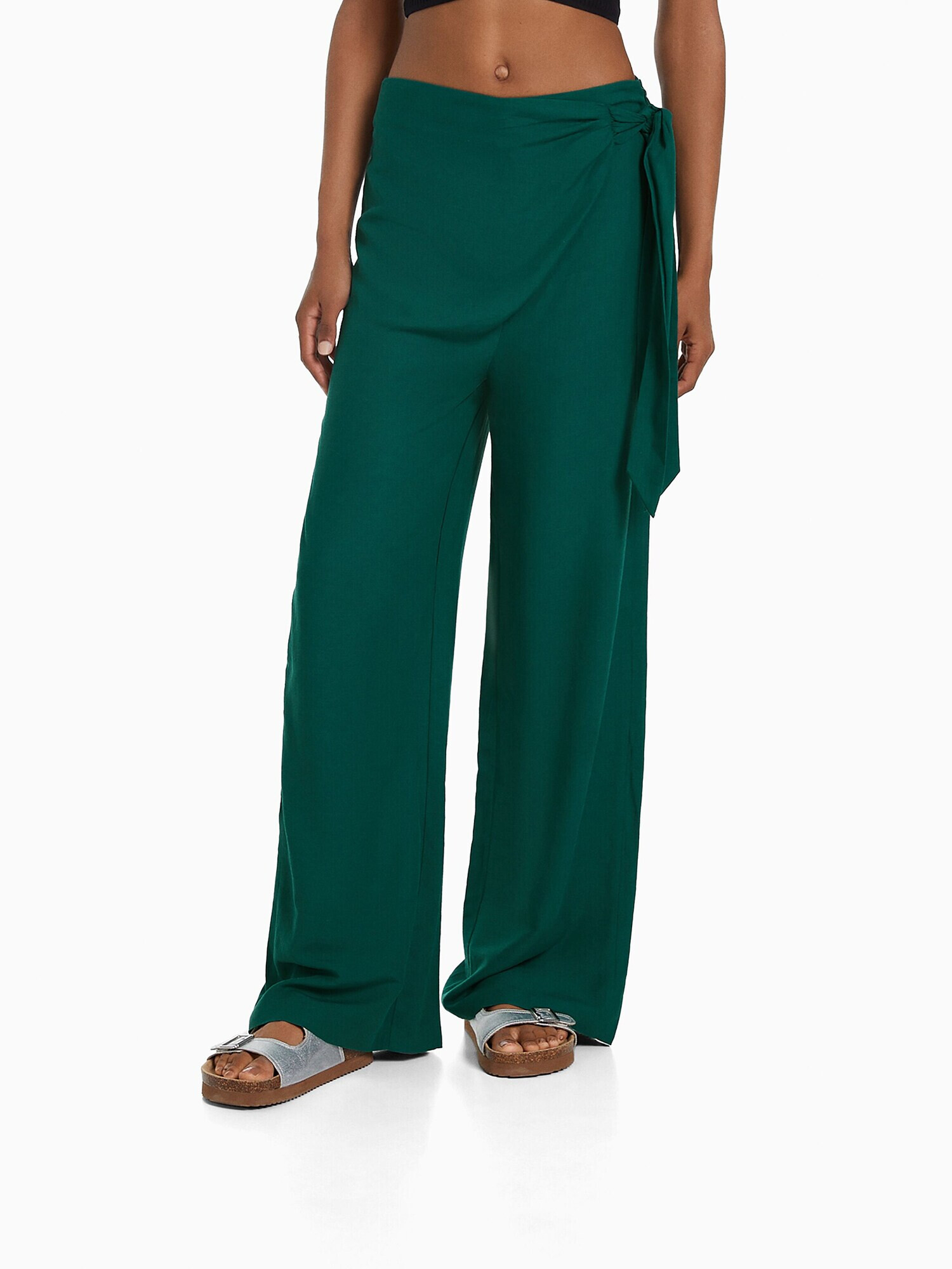 Bershka Pantaloni verde smarald - Pled.ro