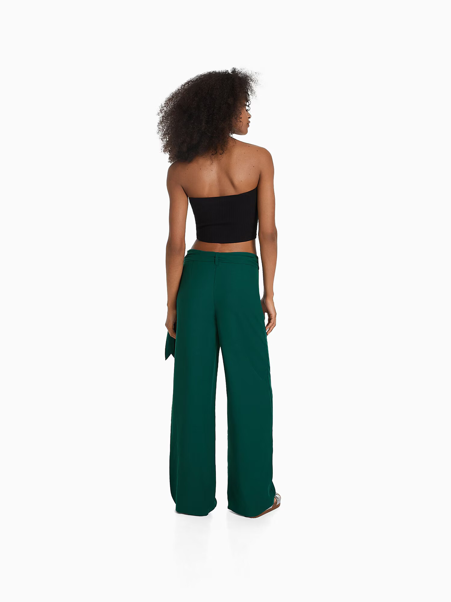 Bershka Pantaloni verde smarald - Pled.ro