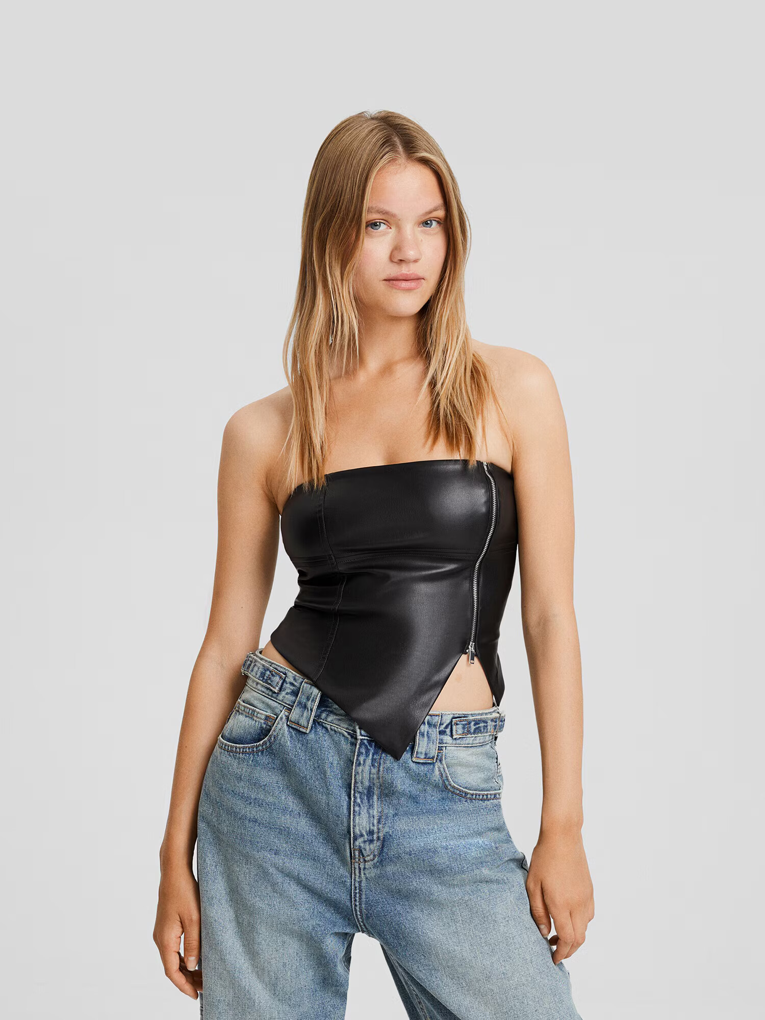 Bershka Top negru - Pled.ro