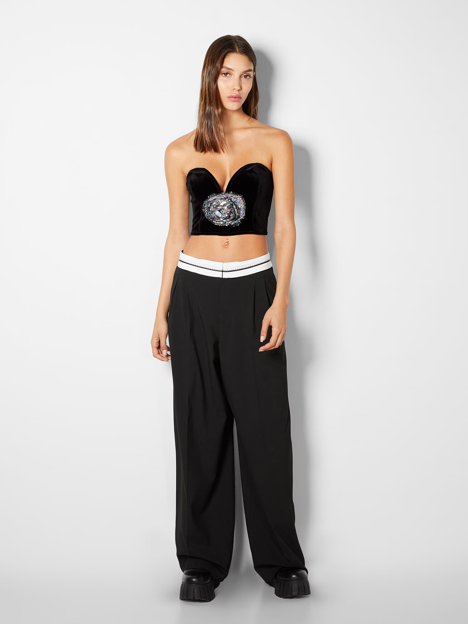 Bershka Top negru - Pled.ro