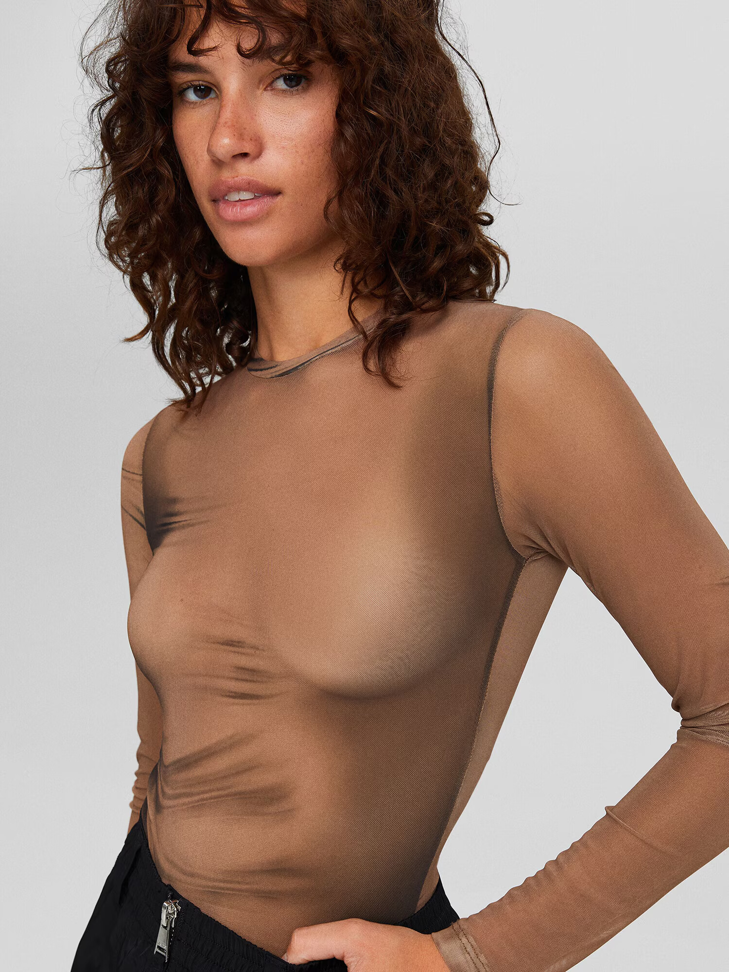 Bershka Tricou body maro deschis - Pled.ro