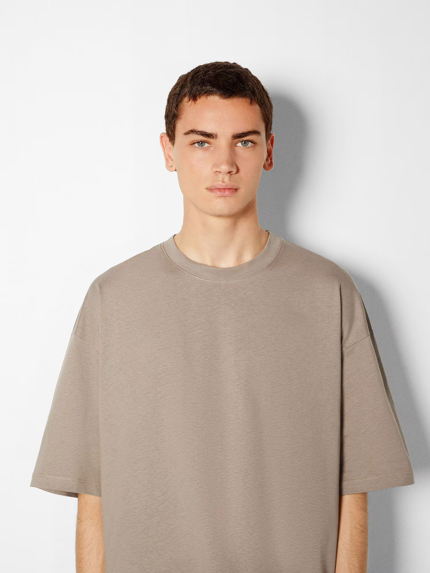 Bershka Tricou grej - Pled.ro