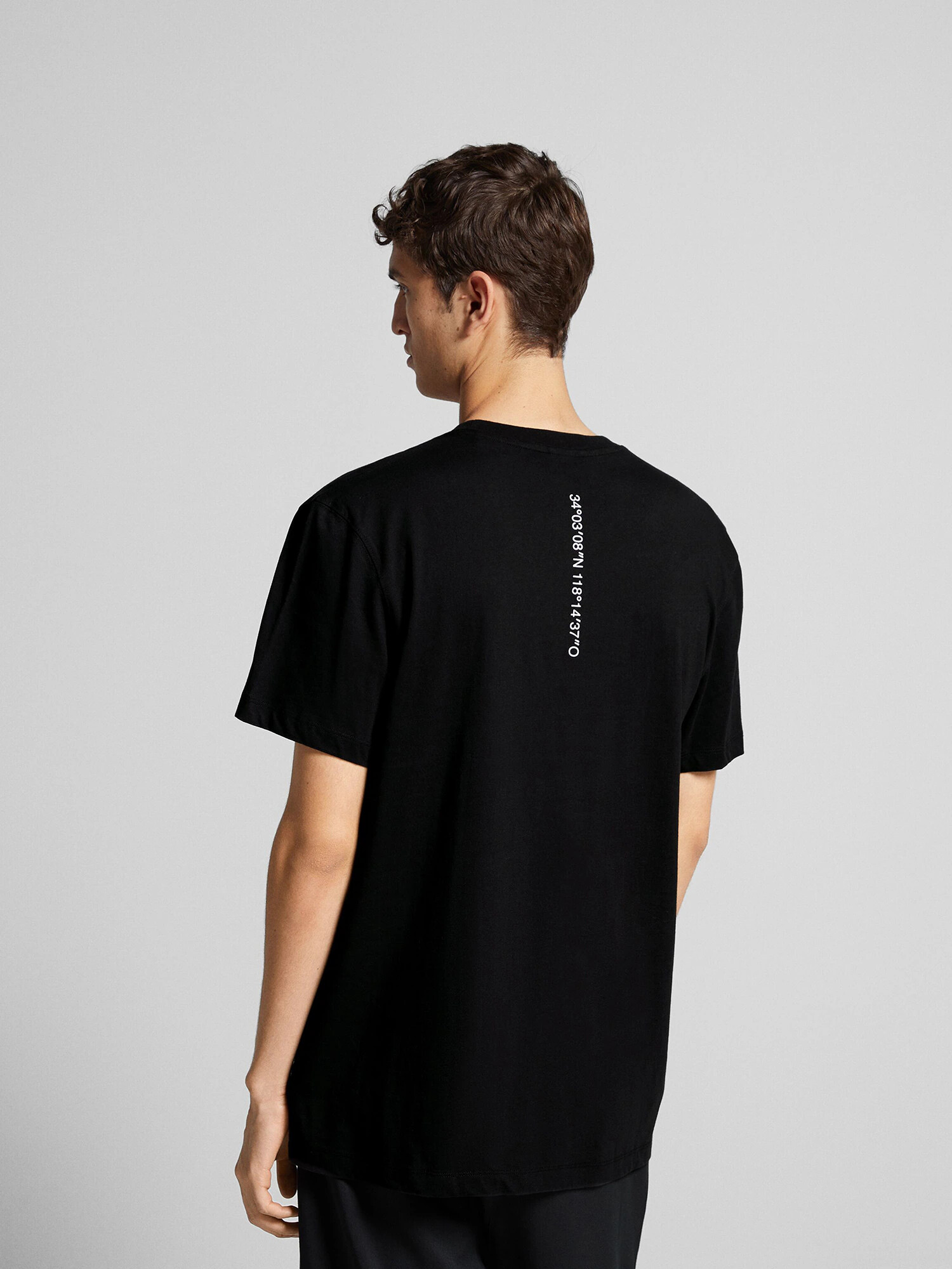 Bershka Tricou gri închis / roz / negru / alb - Pled.ro