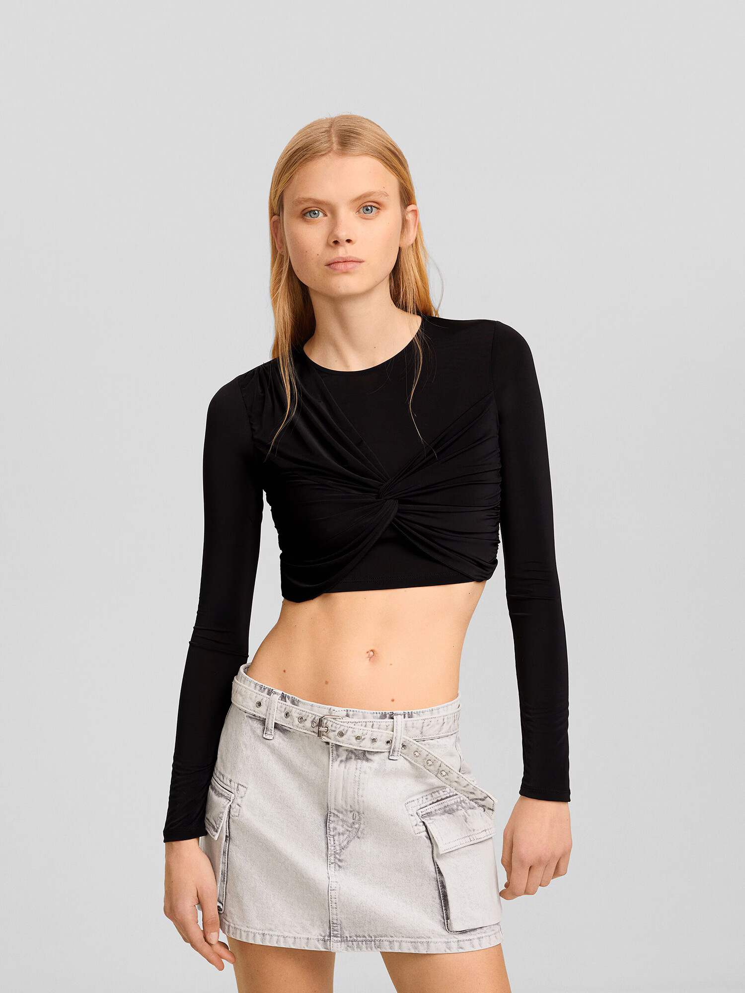 Bershka Tricou negru - Pled.ro