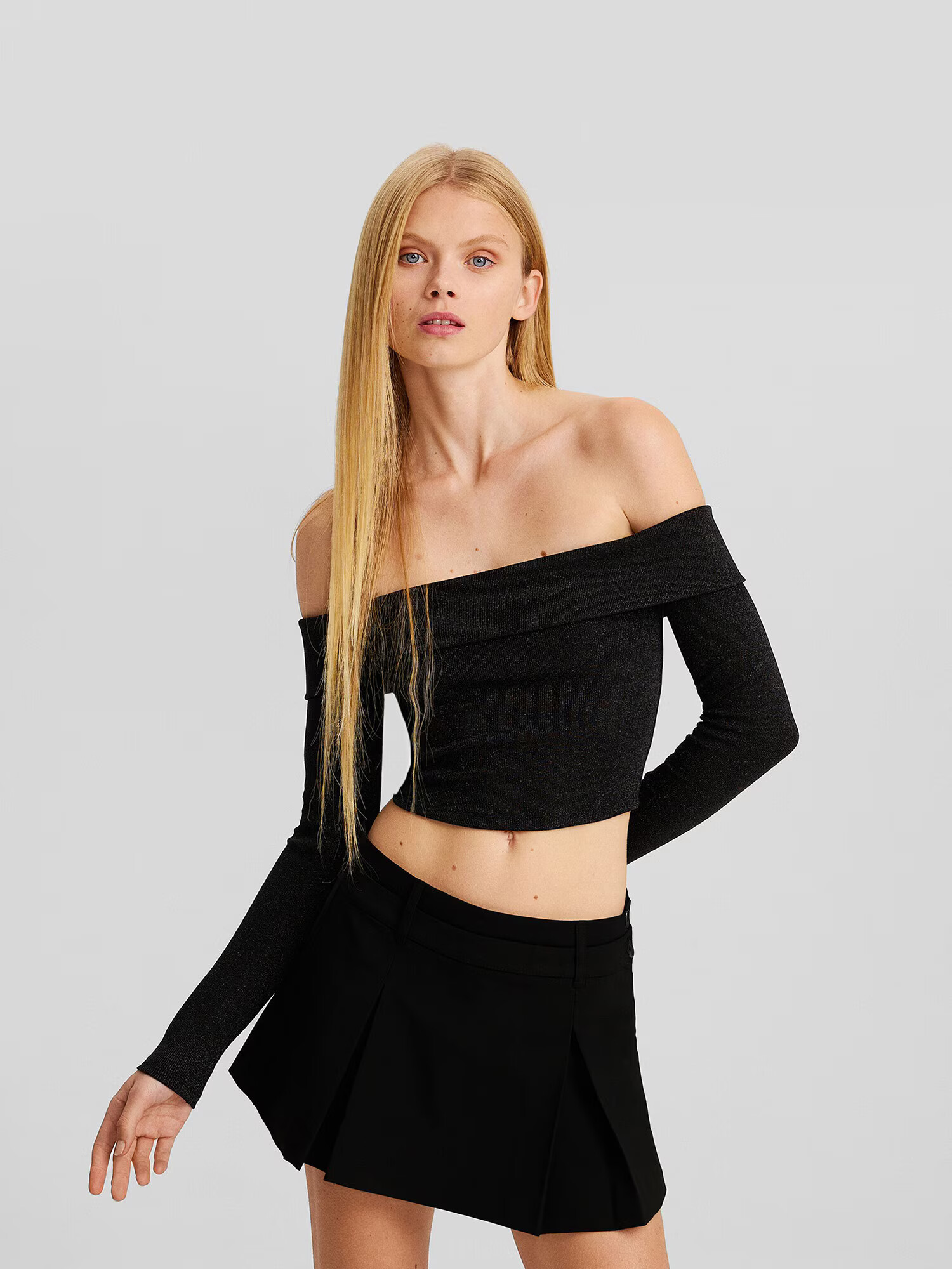 Bershka Tricou negru - Pled.ro