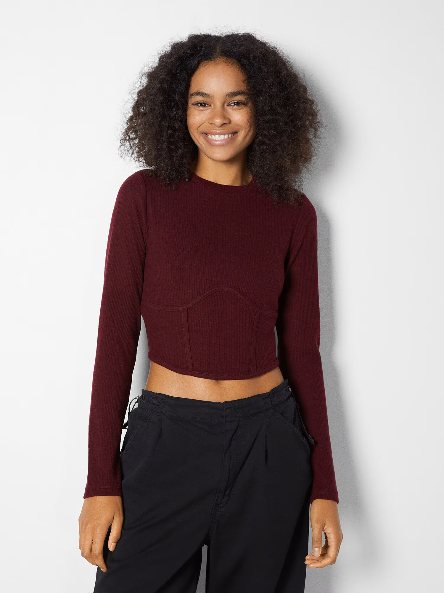 Bershka Tricou roșu burgundy - Pled.ro