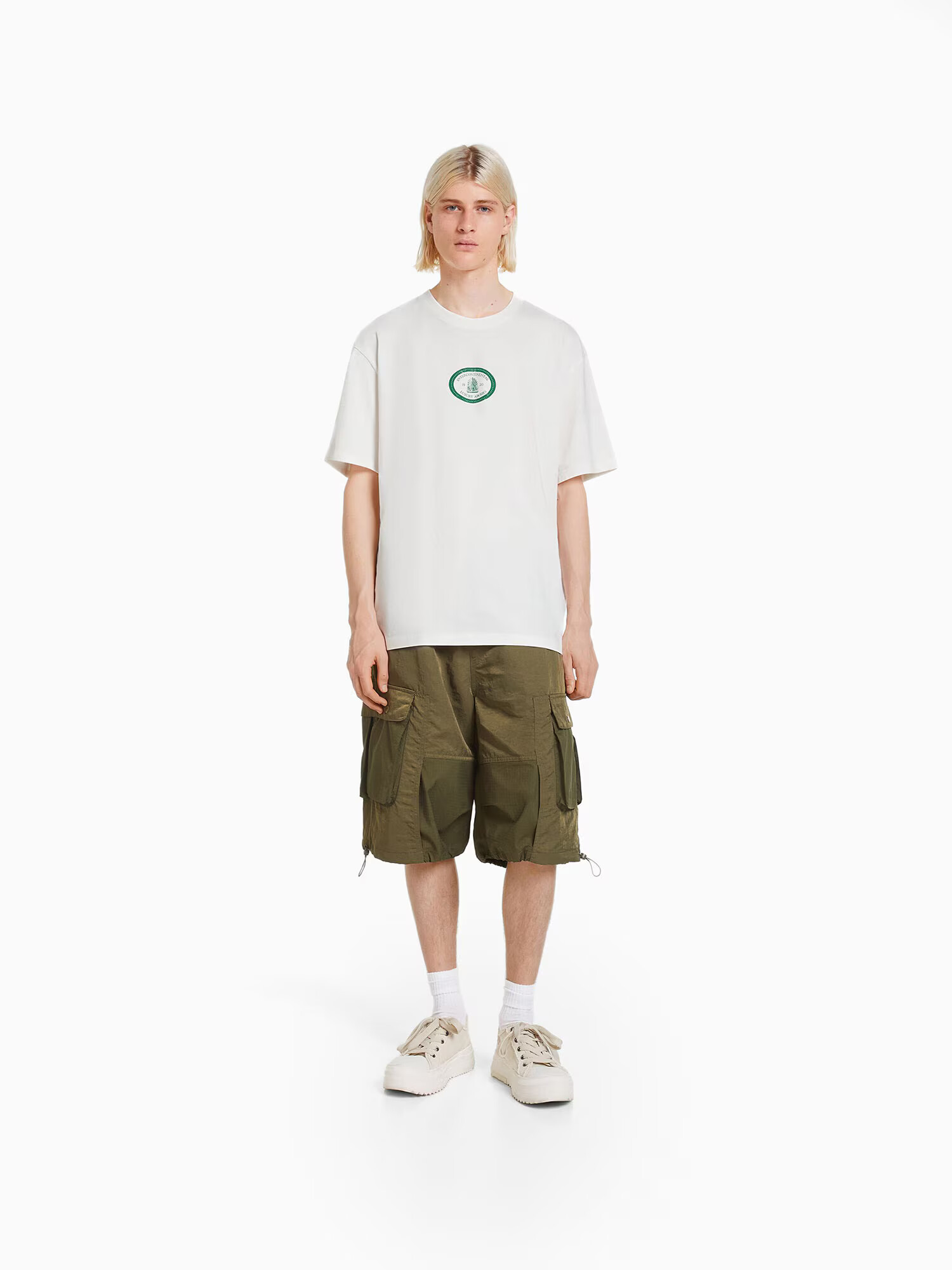 Bershka Tricou verde / alb - Pled.ro