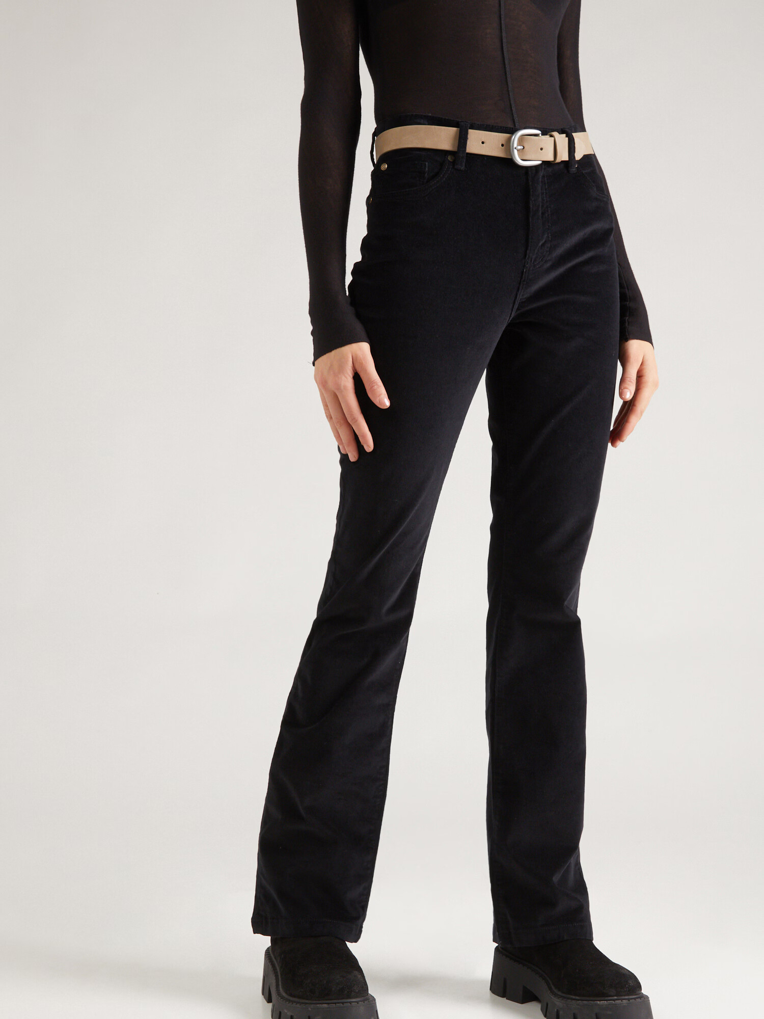 BONOBO Pantaloni negru - Pled.ro