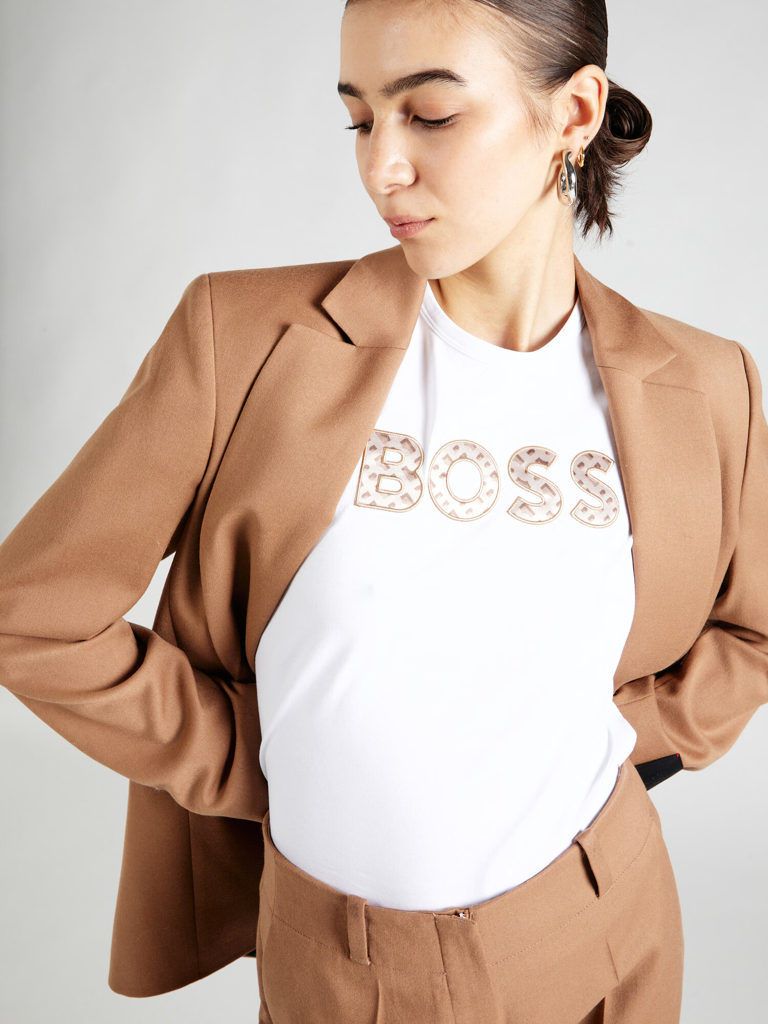 BOSS Black Tricou 'Eventsa4' bej / maro deschis / alb - Pled.ro