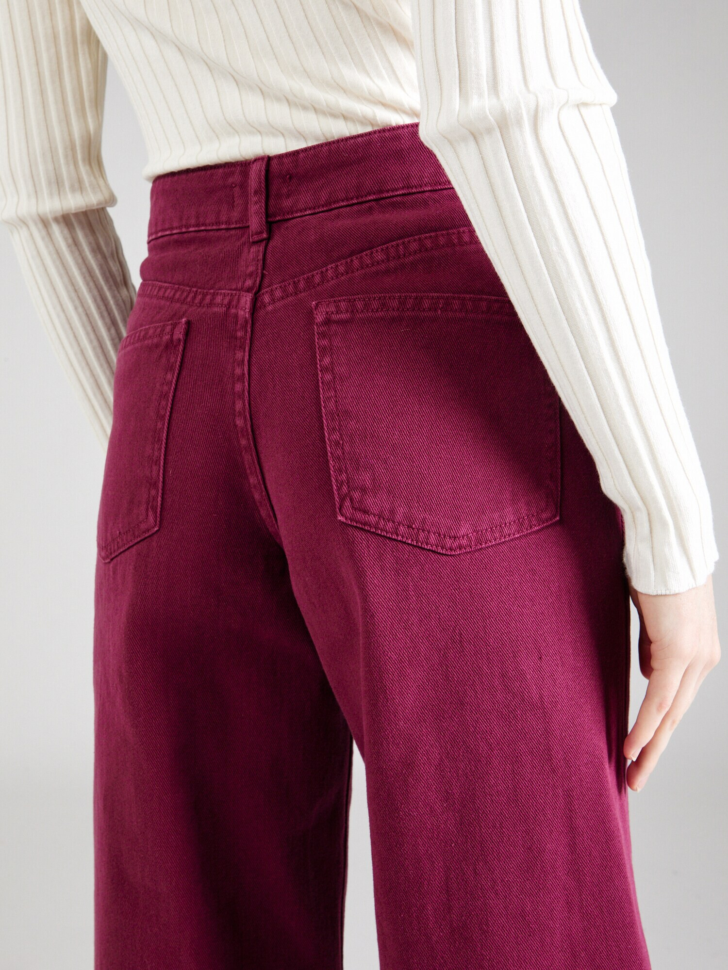 Brava Fabrics Pantaloni roșu-violet - Pled.ro