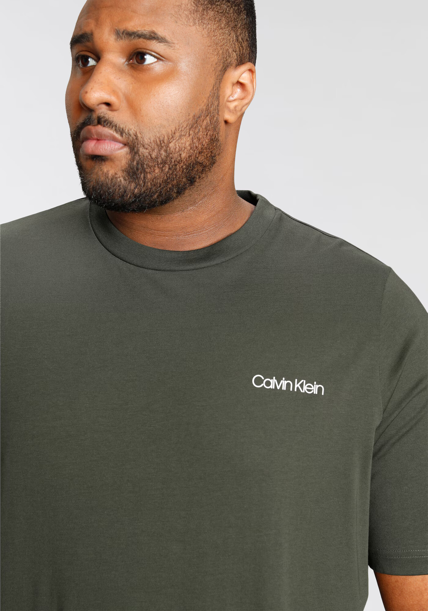 Calvin Klein Big & Tall Tricou oliv / alb - Pled.ro