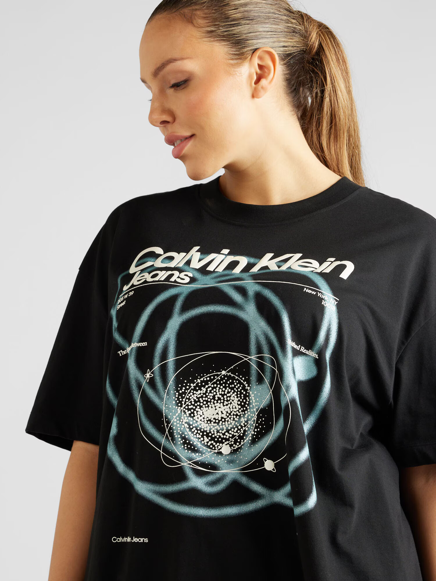 Calvin Klein Jeans Curve Tricou 'Galaxy' opal / negru / alb - Pled.ro