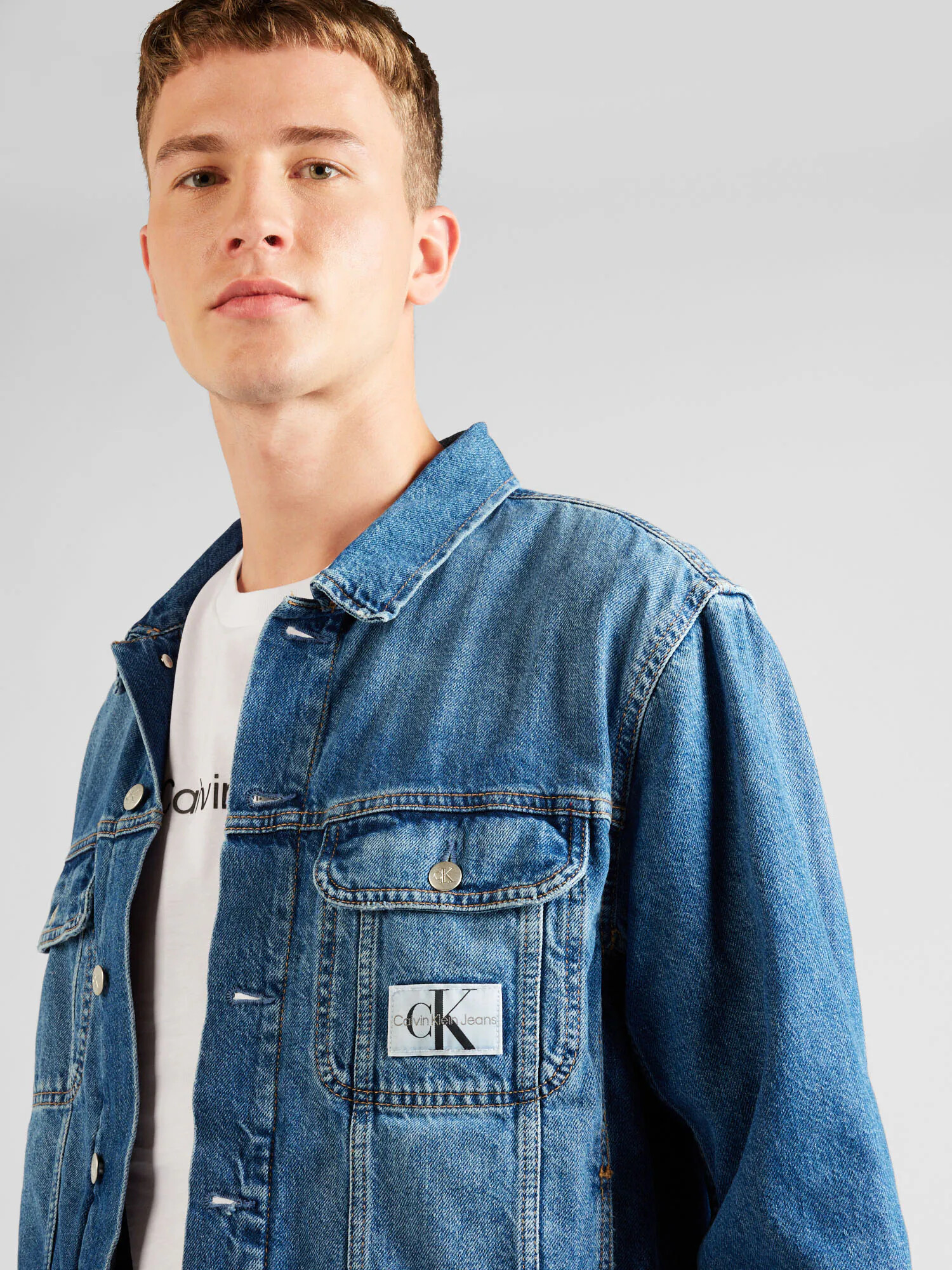 Calvin Klein Jeans Geacă de primăvară-toamnă albastru denim - Pled.ro