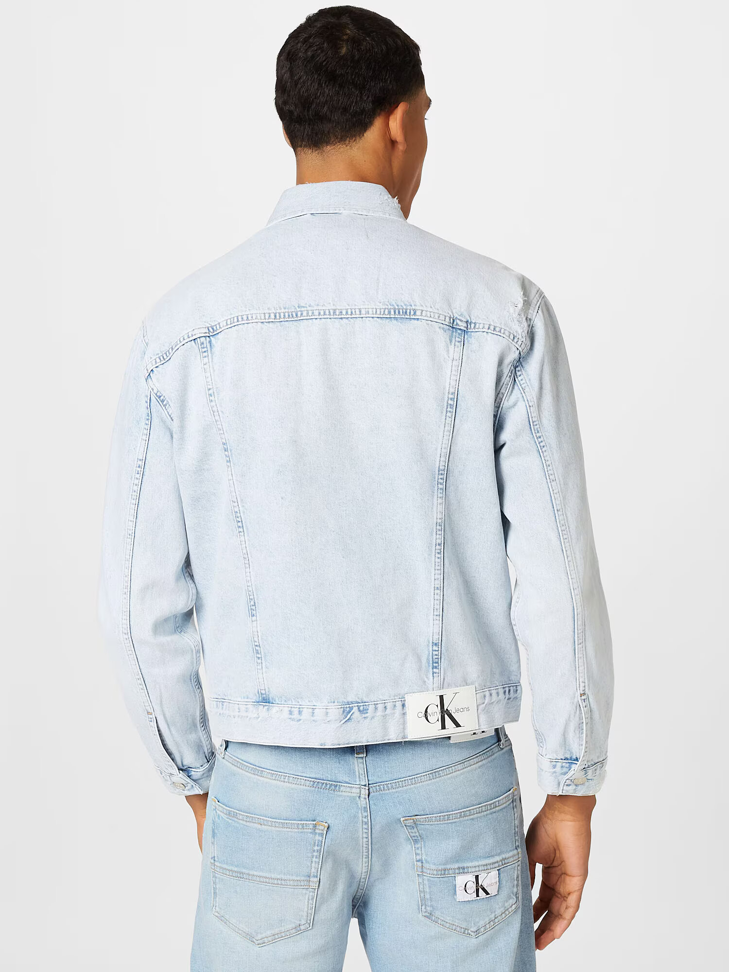 Calvin Klein Jeans Geacă de primăvară-toamnă albastru pastel - Pled.ro