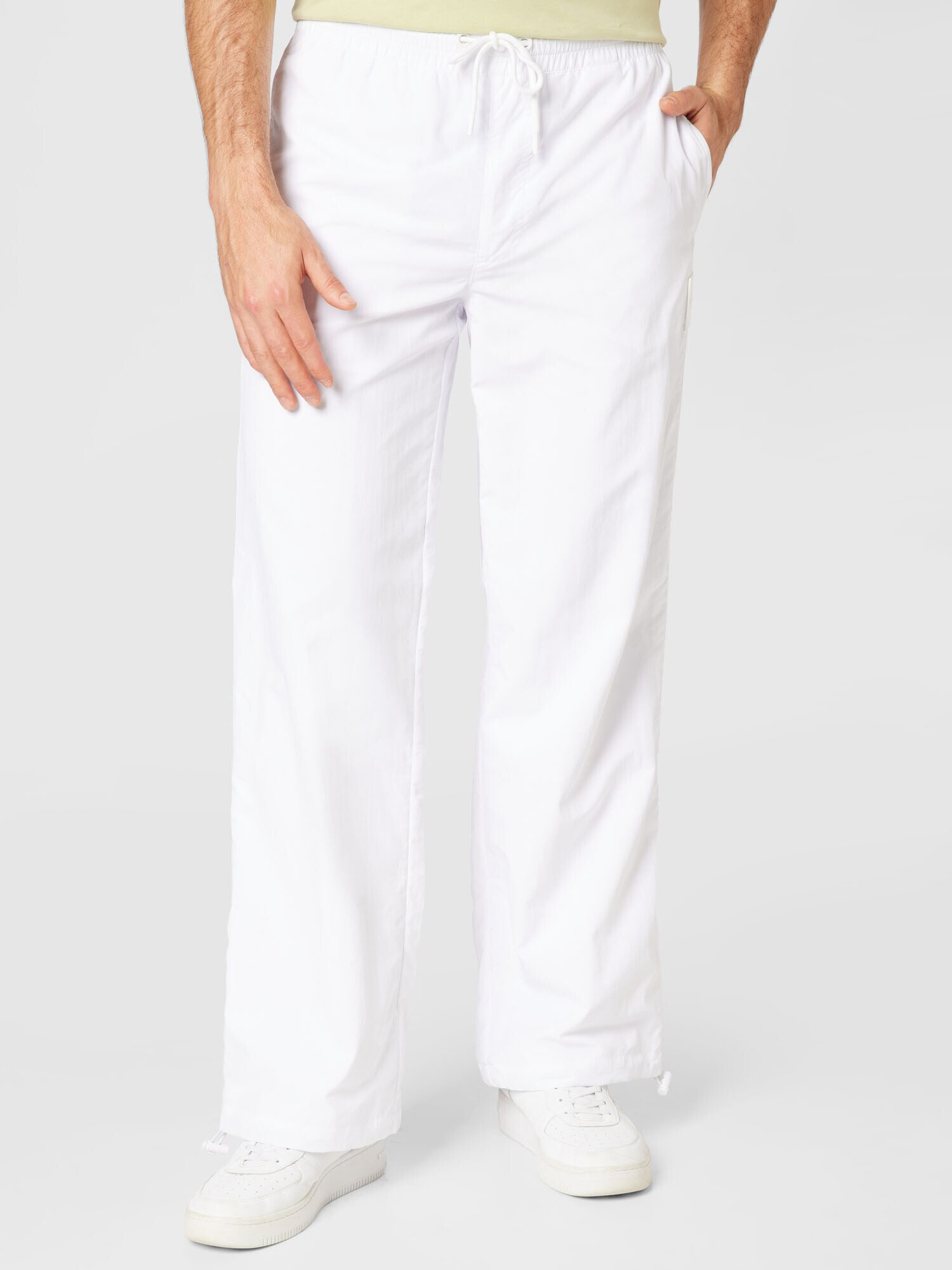 Calvin Klein Jeans Pantaloni alb - Pled.ro