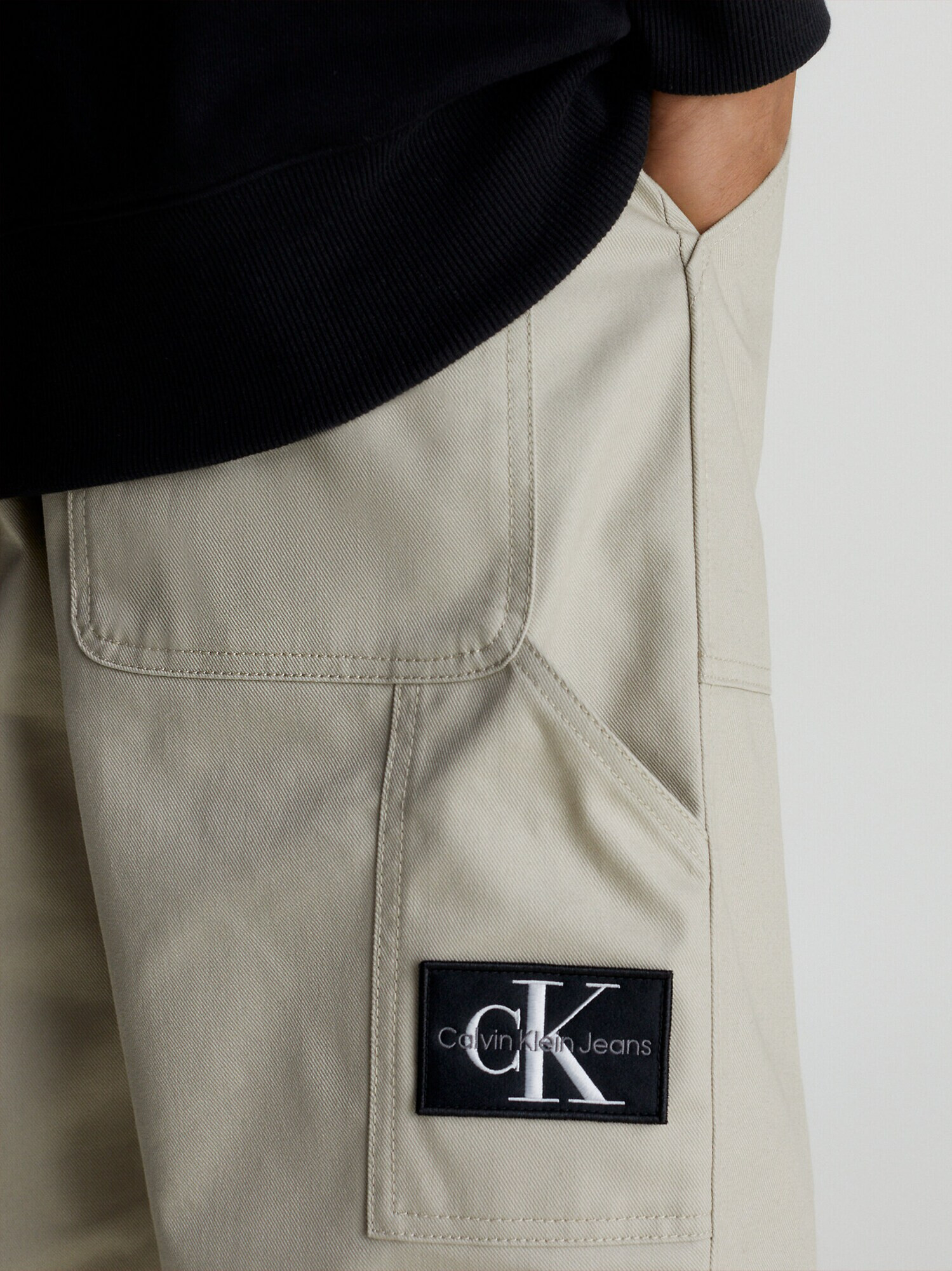 Calvin Klein Jeans Pantaloni bej - Pled.ro