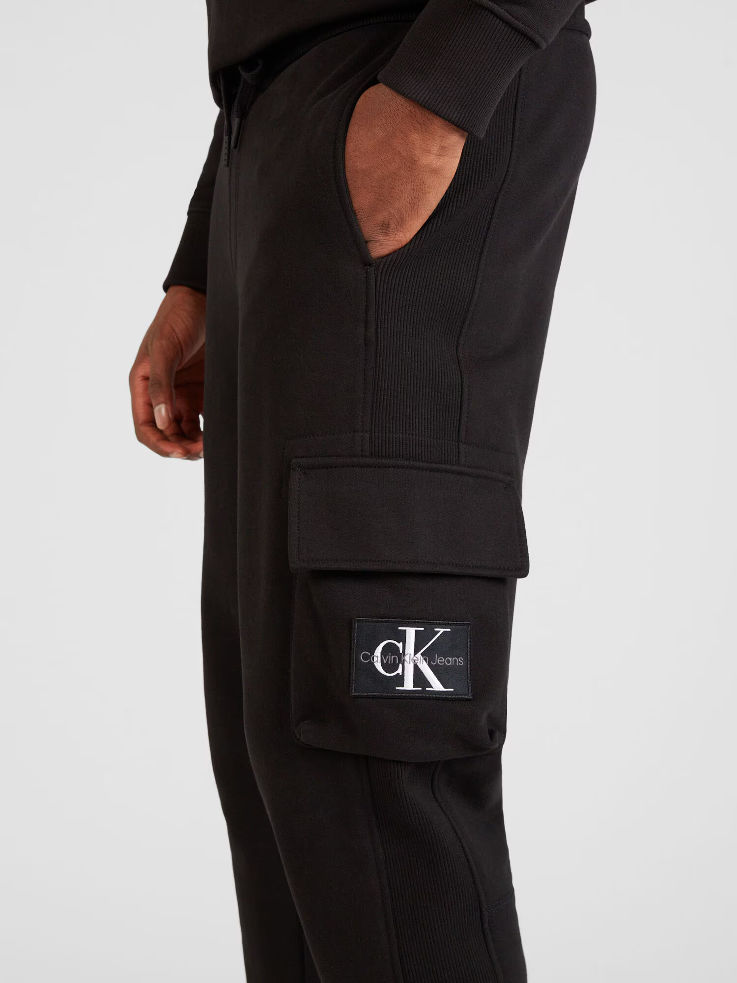 Calvin Klein Jeans Pantaloni gri / negru / alb - Pled.ro