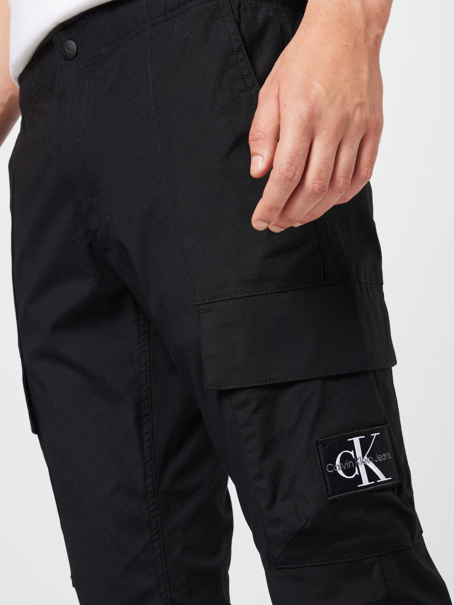 Calvin Klein Jeans Pantaloni cu buzunare negru / alb - Pled.ro