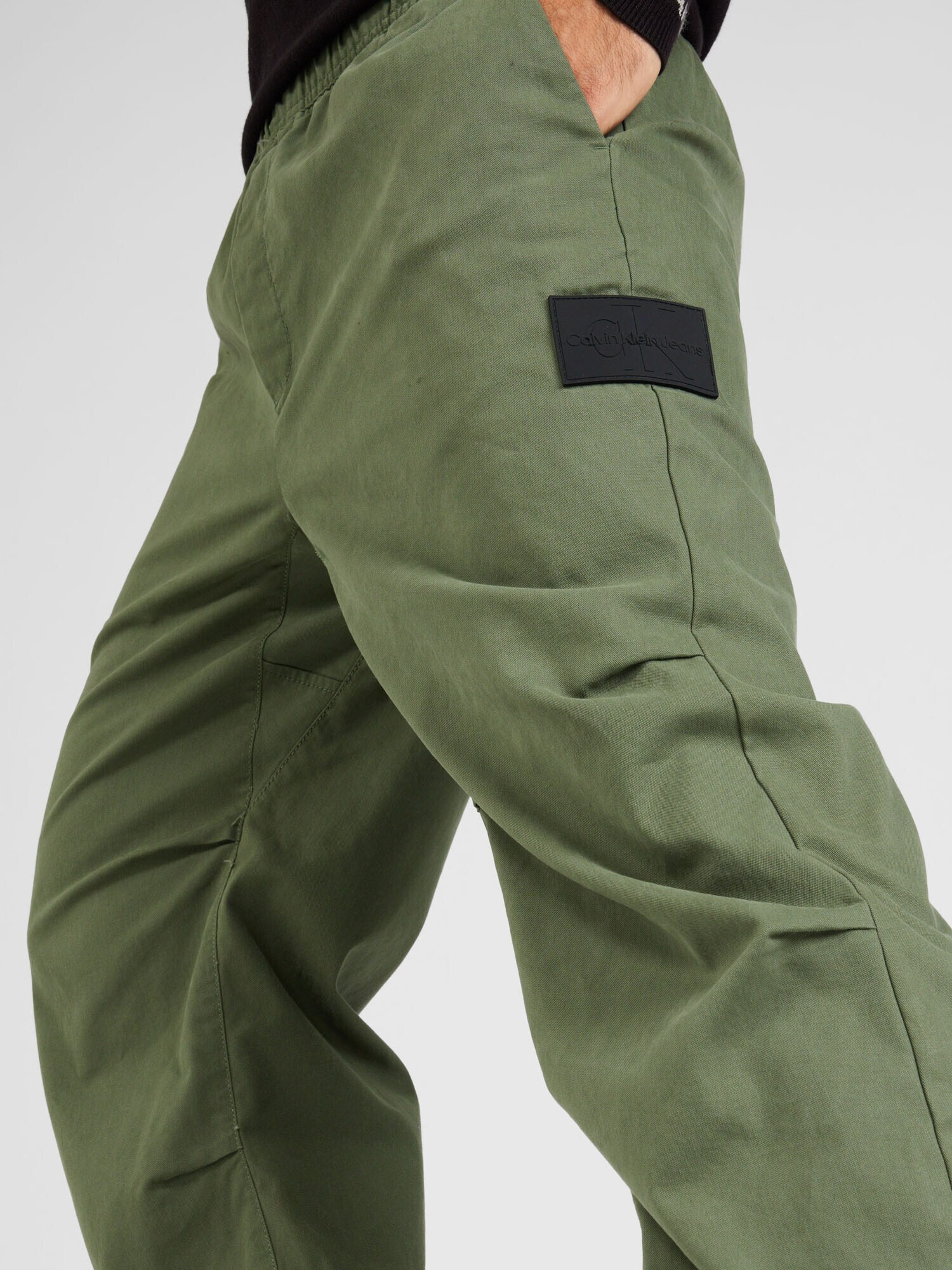 Calvin Klein Jeans Pantaloni verde - Pled.ro