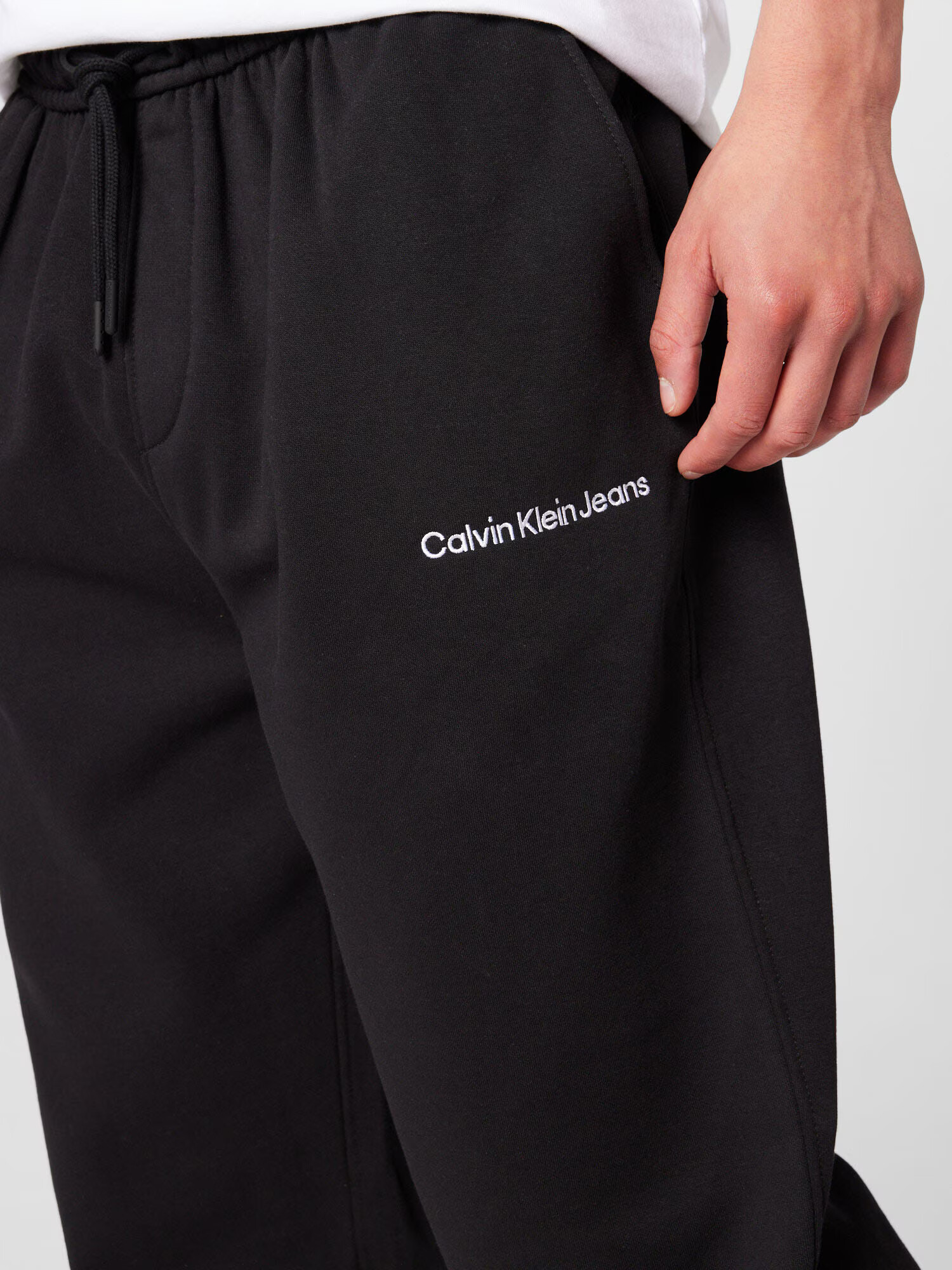 Calvin Klein Jeans Pantaloni negru / alb - Pled.ro