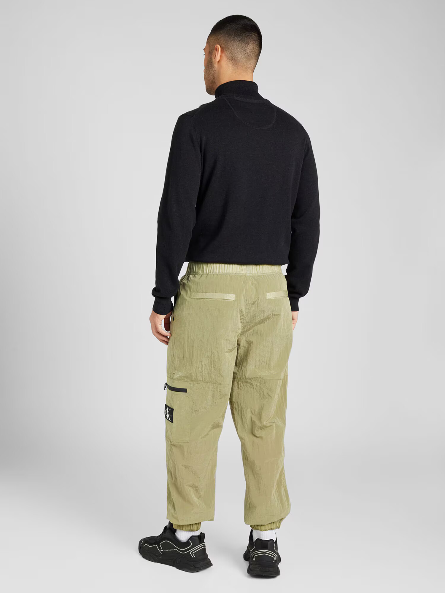 Calvin Klein Jeans Pantaloni verde stuf / negru / alb - Pled.ro