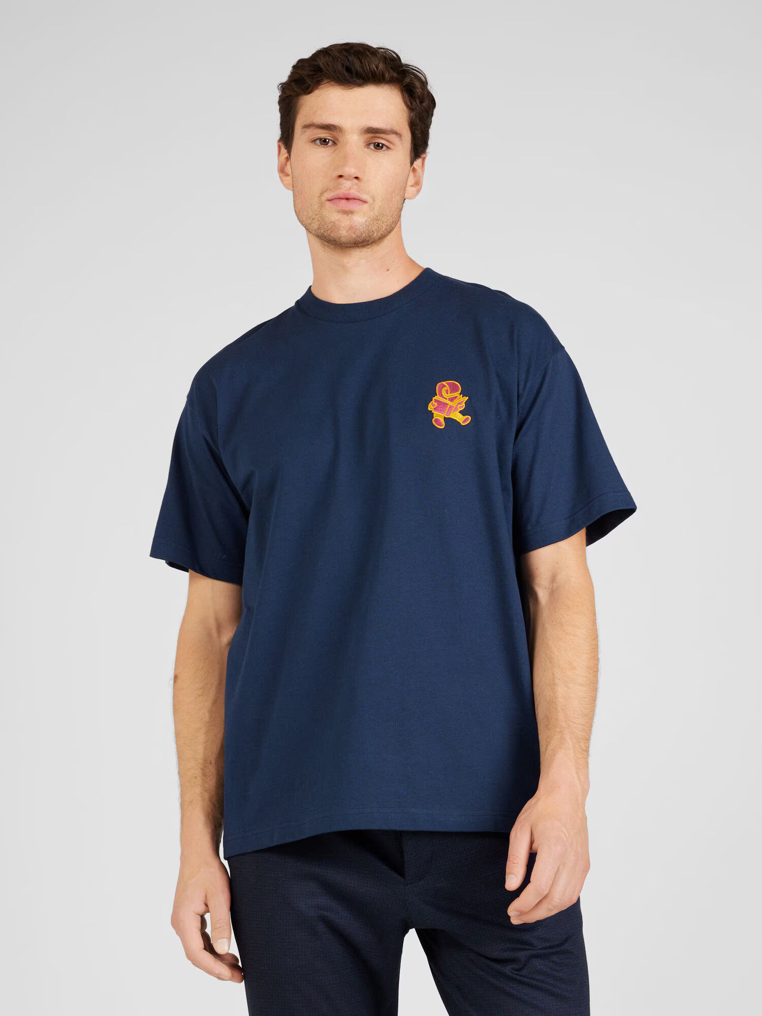 Carhartt WIP Tricou bleumarin / maro ruginiu / maro deschis - Pled.ro