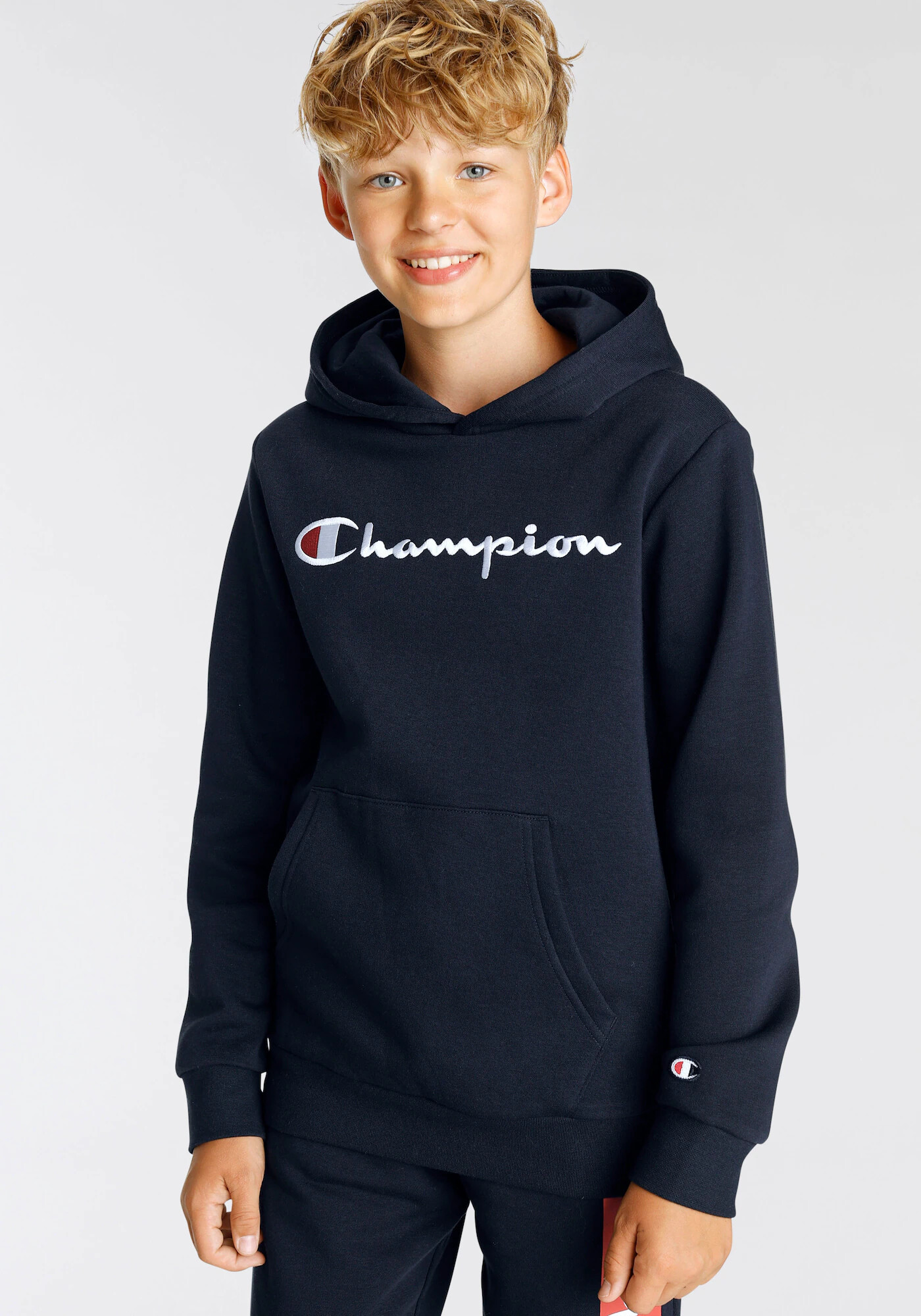 Champion Authentic Athletic Apparel Bluză de molton 'Classic' albastru noapte / roșu / alb - Pled.ro