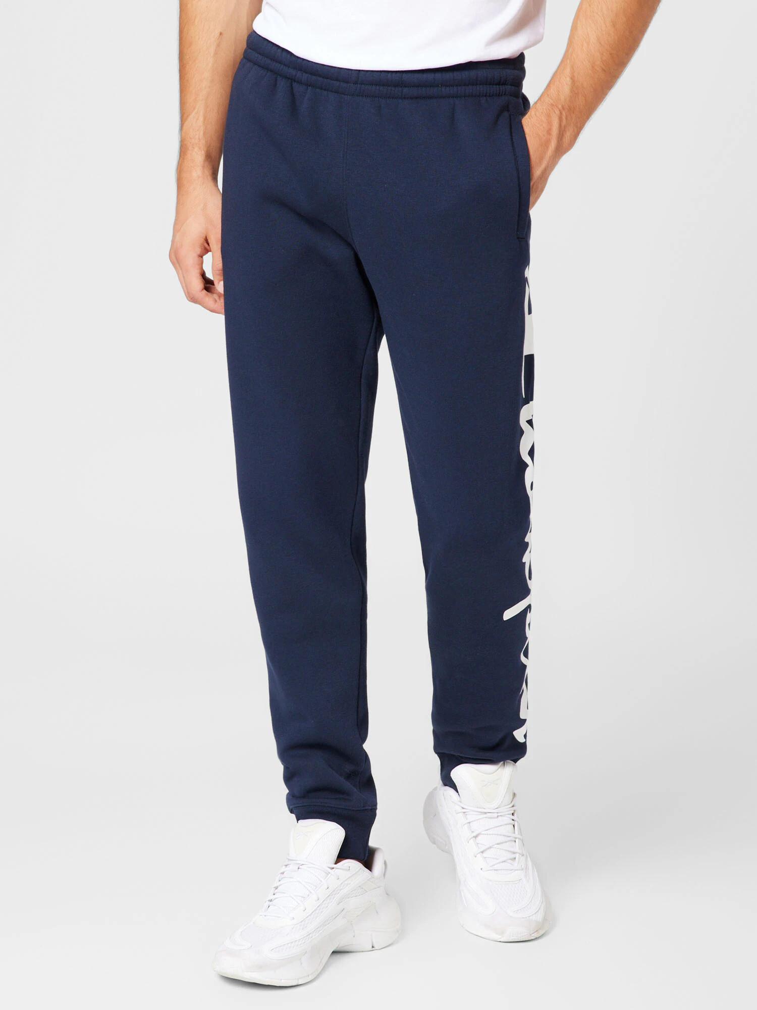 Champion Authentic Athletic Apparel Pantaloni bleumarin / alb - Pled.ro