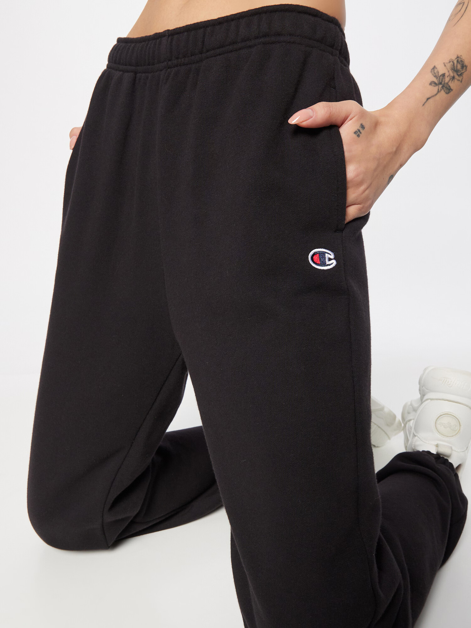 Champion Authentic Athletic Apparel Pantaloni negru - Pled.ro