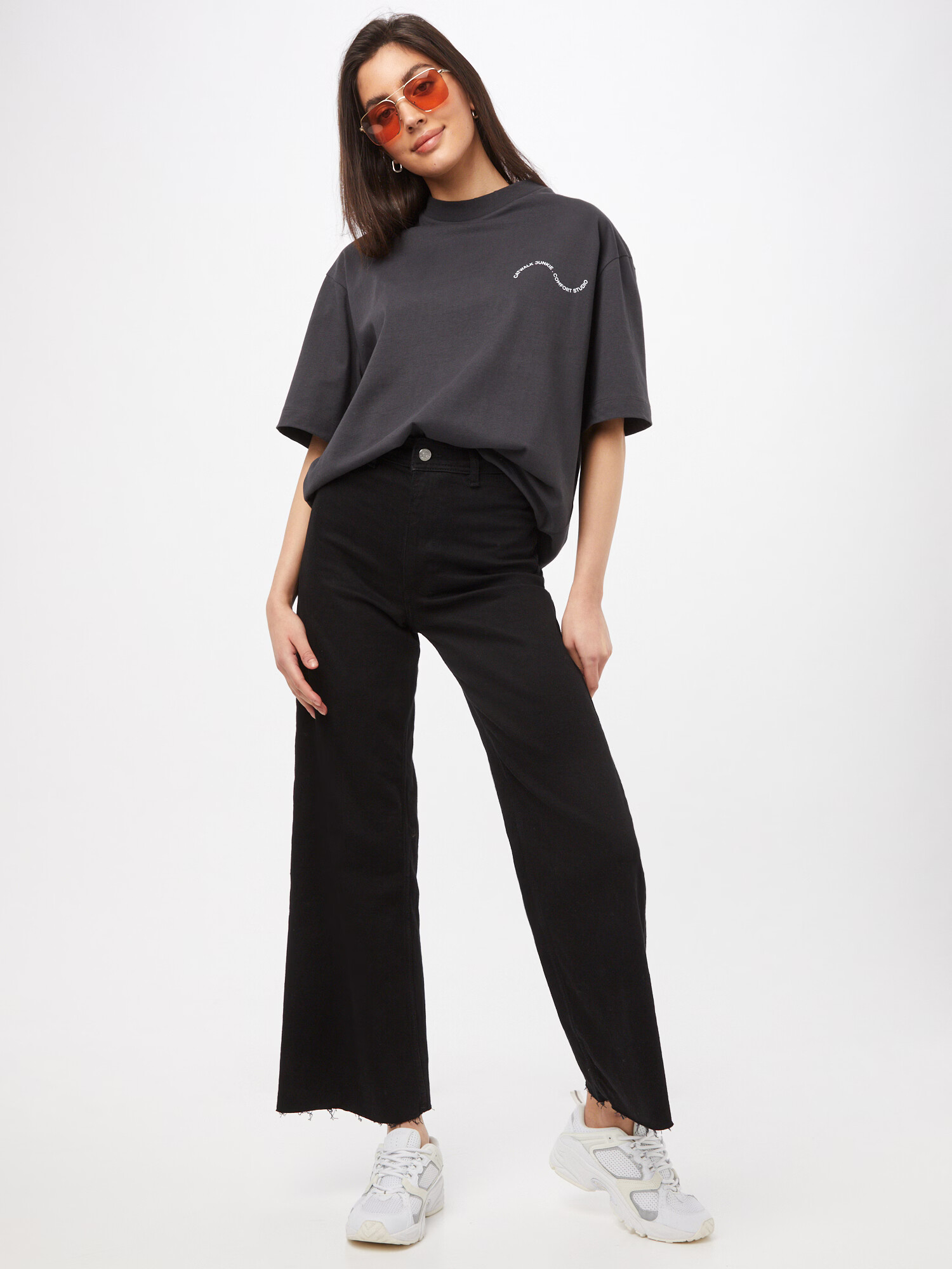 Comfort Studio by Catwalk Junkie Tricou negru / alb - Pled.ro