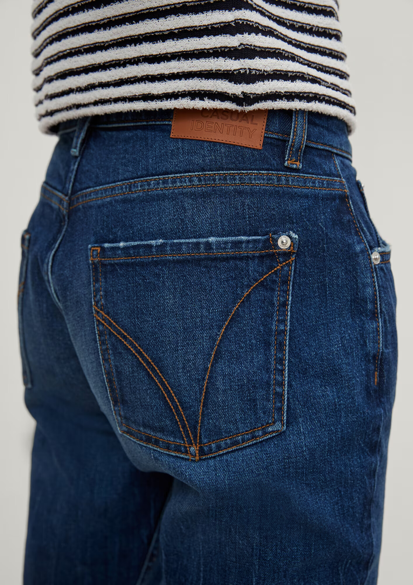 comma casual identity Jeans albastru denim - Pled.ro