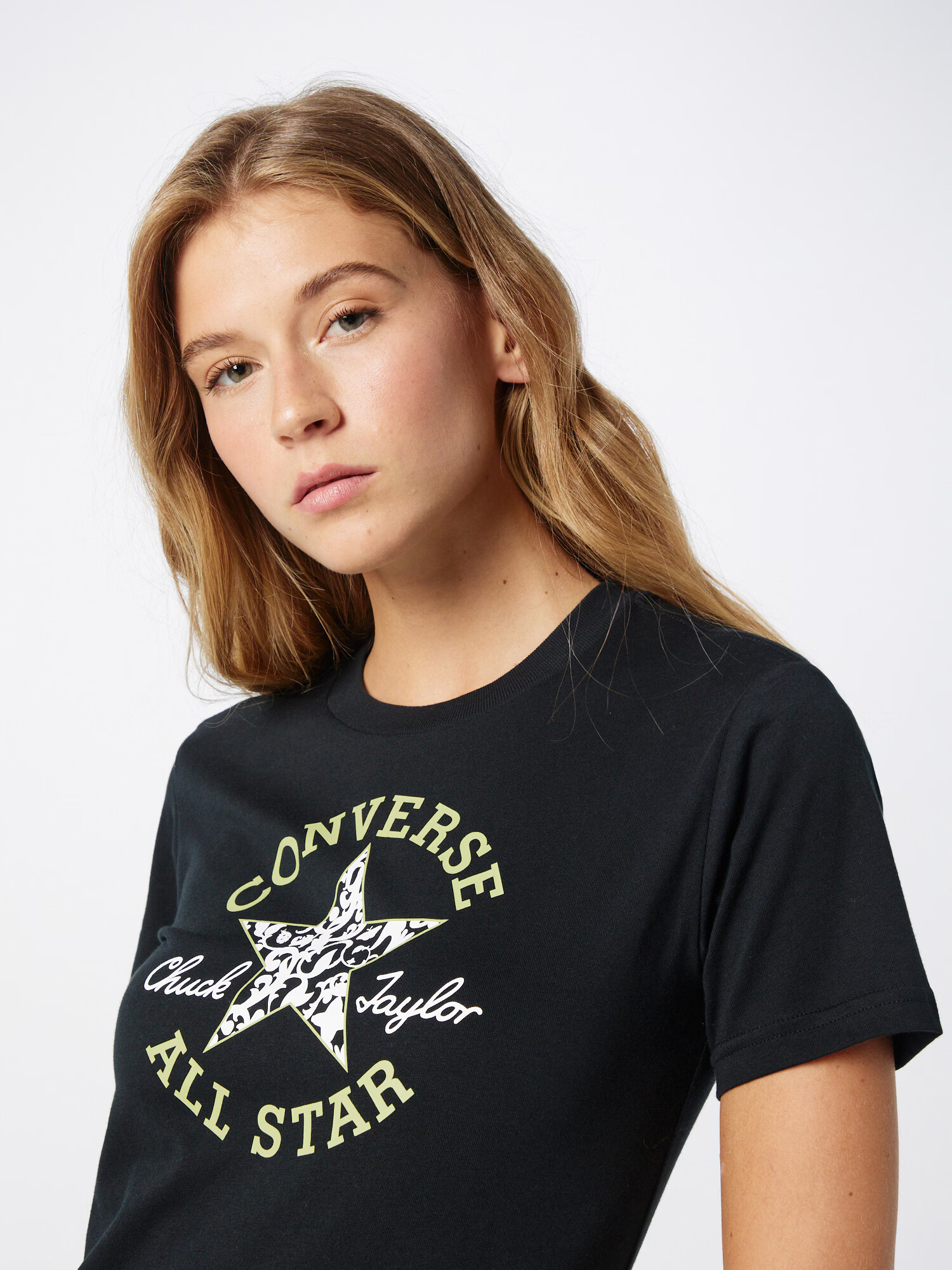 CONVERSE Tricou 'Chuck Taylor' oliv / negru / alb - Pled.ro